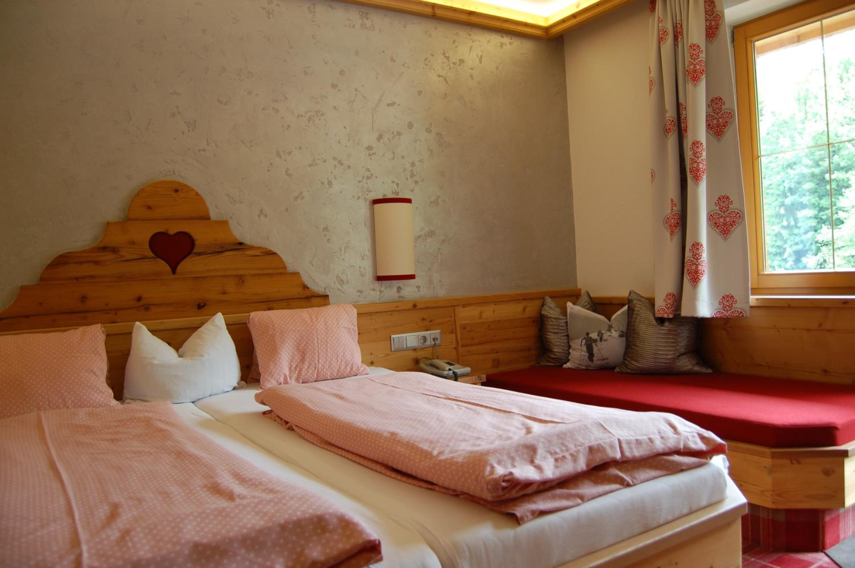 Double Room - Photo 5