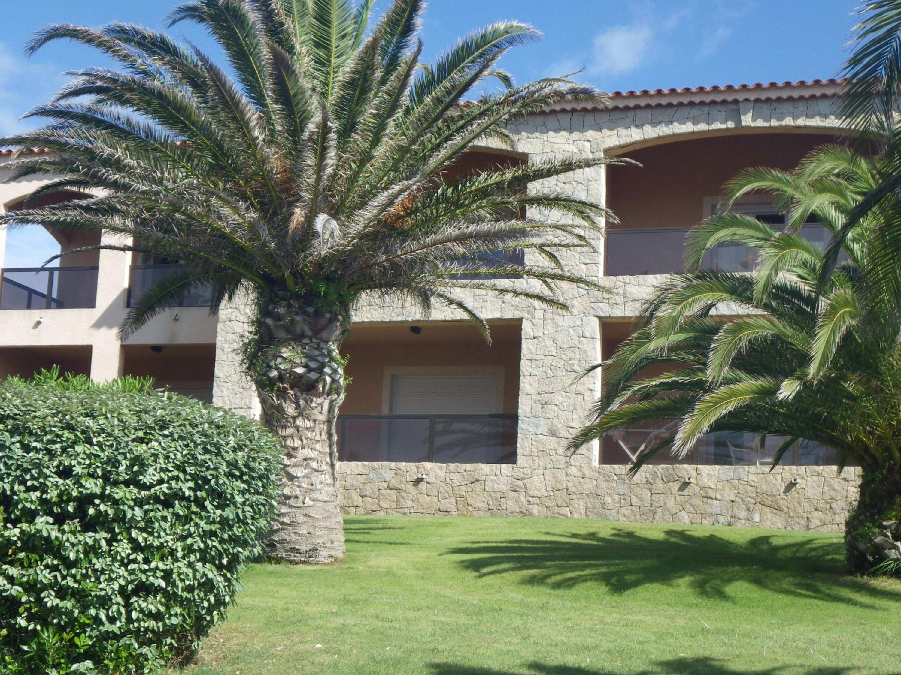 Two-Bedroom Apartment with Sea View (4 Adults) photo 2
