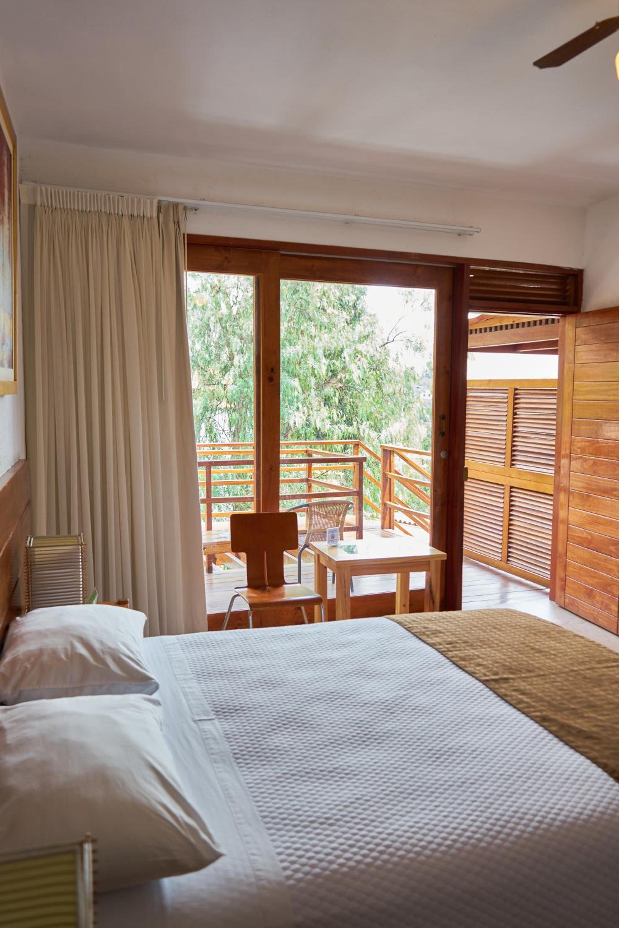 Queen Room with Garden View photo 1
