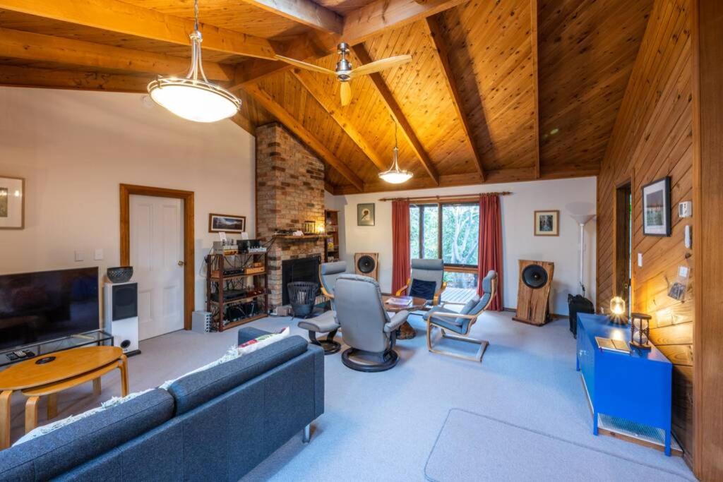 Three-Bedroom Villa photo 1