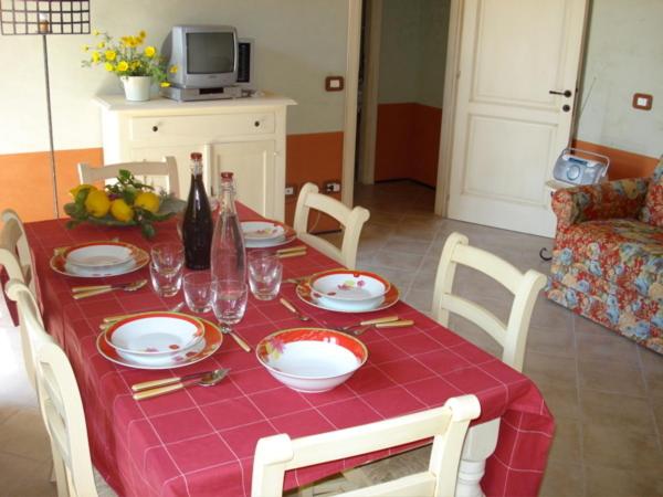One-Bedroom Apartment with Garden View - Separate Building  photo 2