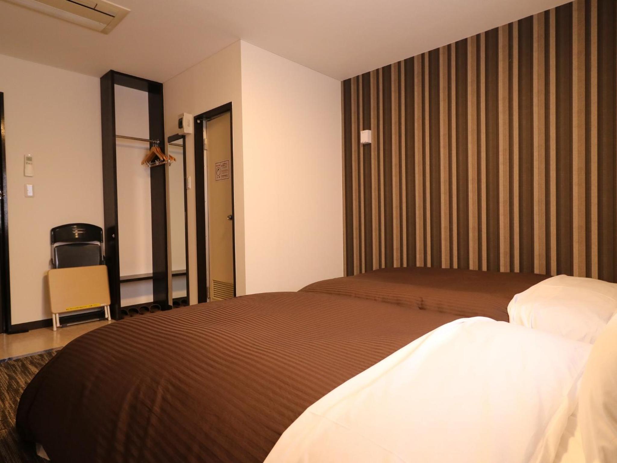 Superior Twin Room - Non-Smoking - Photo 9