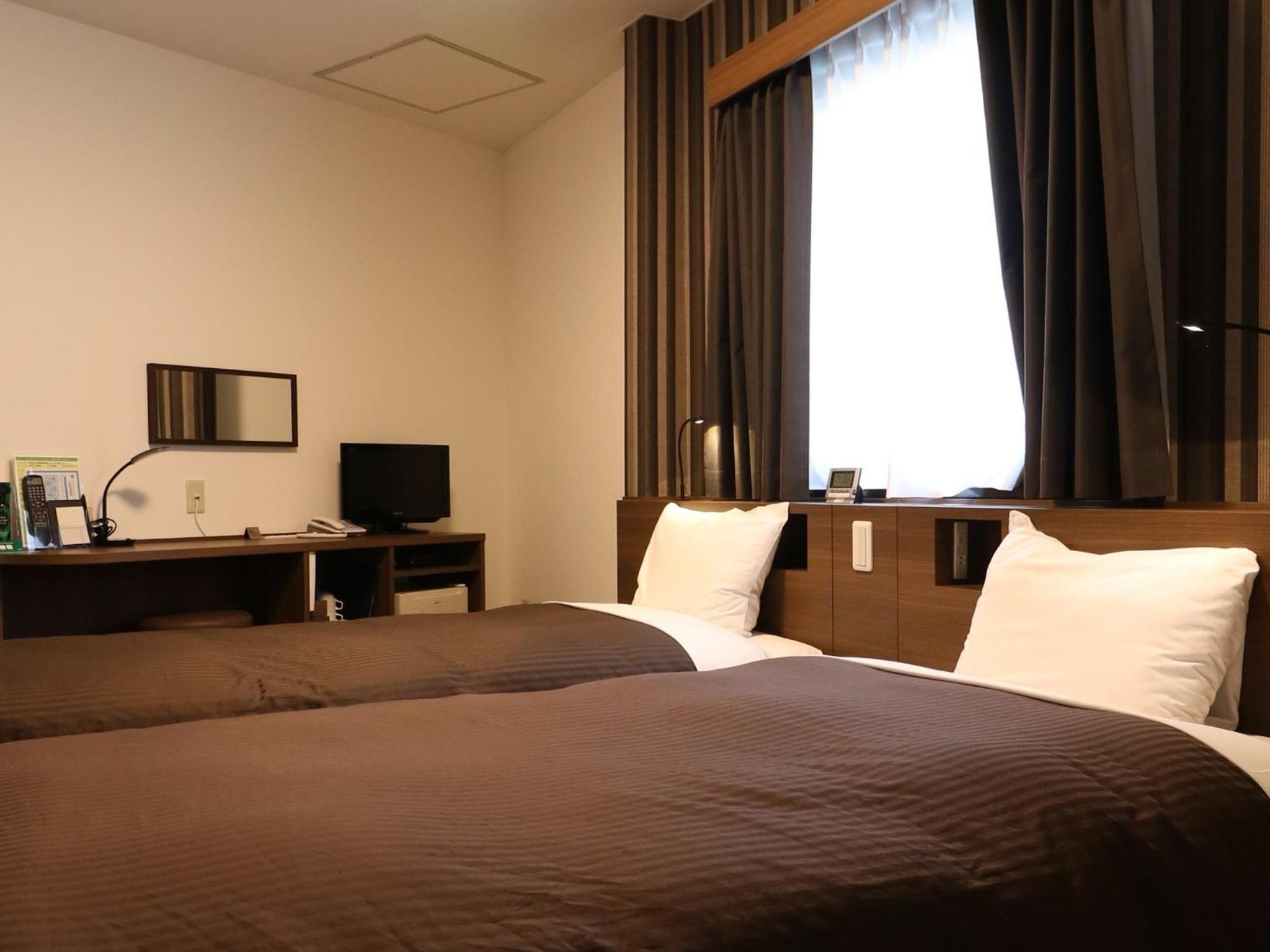 Standard Twin Room - Non-Smoking - Photo 11