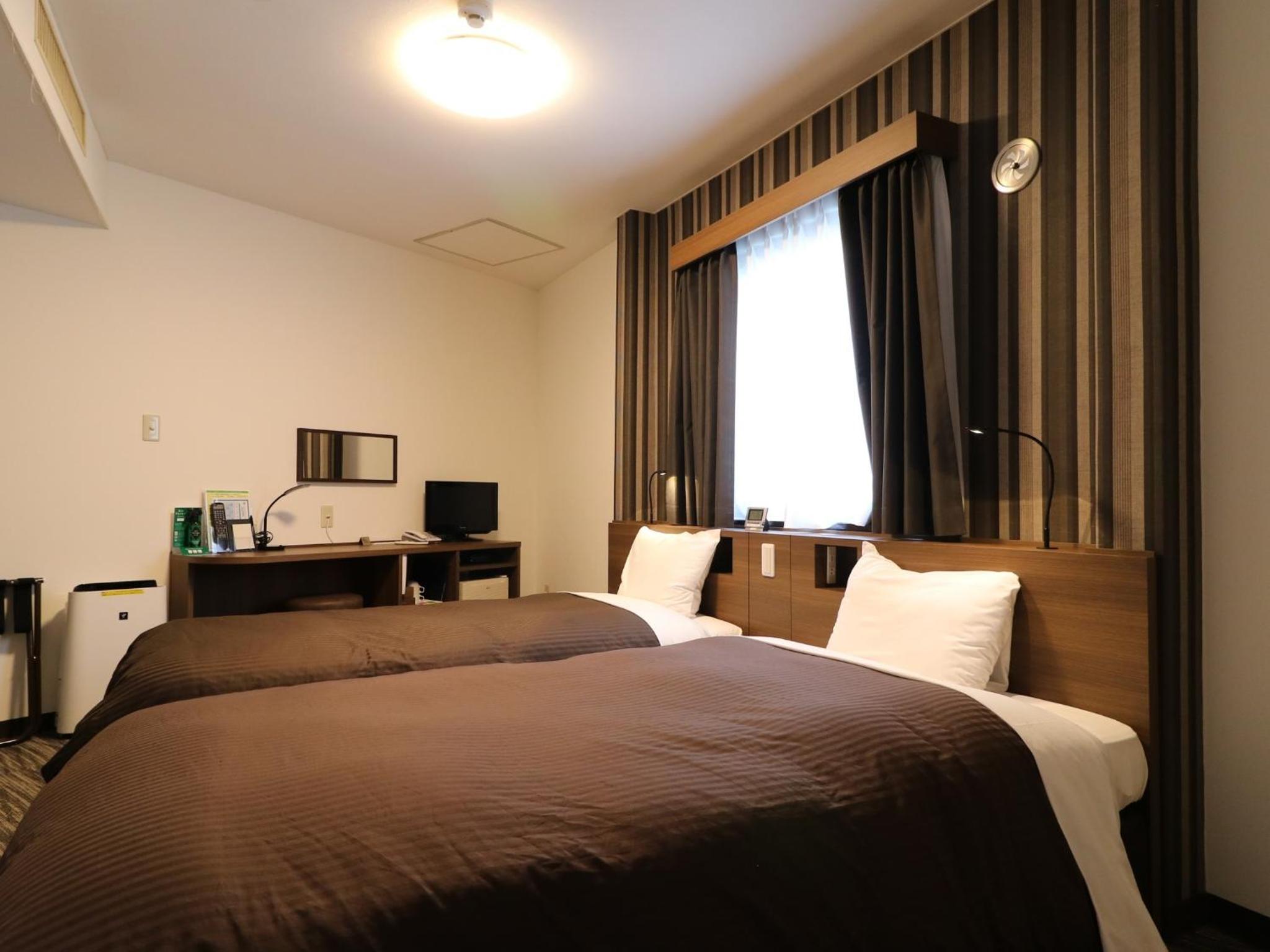 Standard Twin Room - Non-Smoking - Photo 1