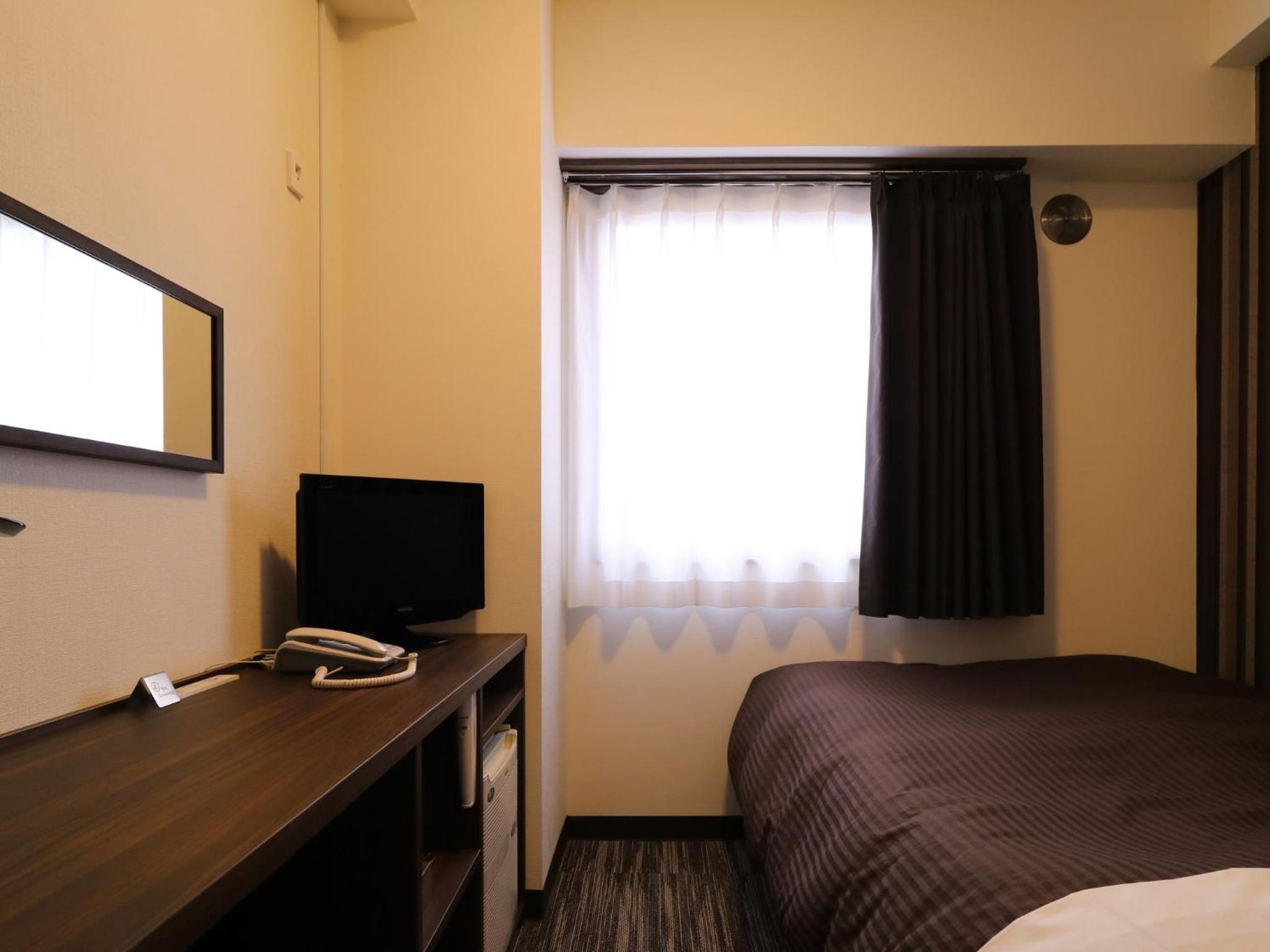 Standard Single Room - Non-Smoking