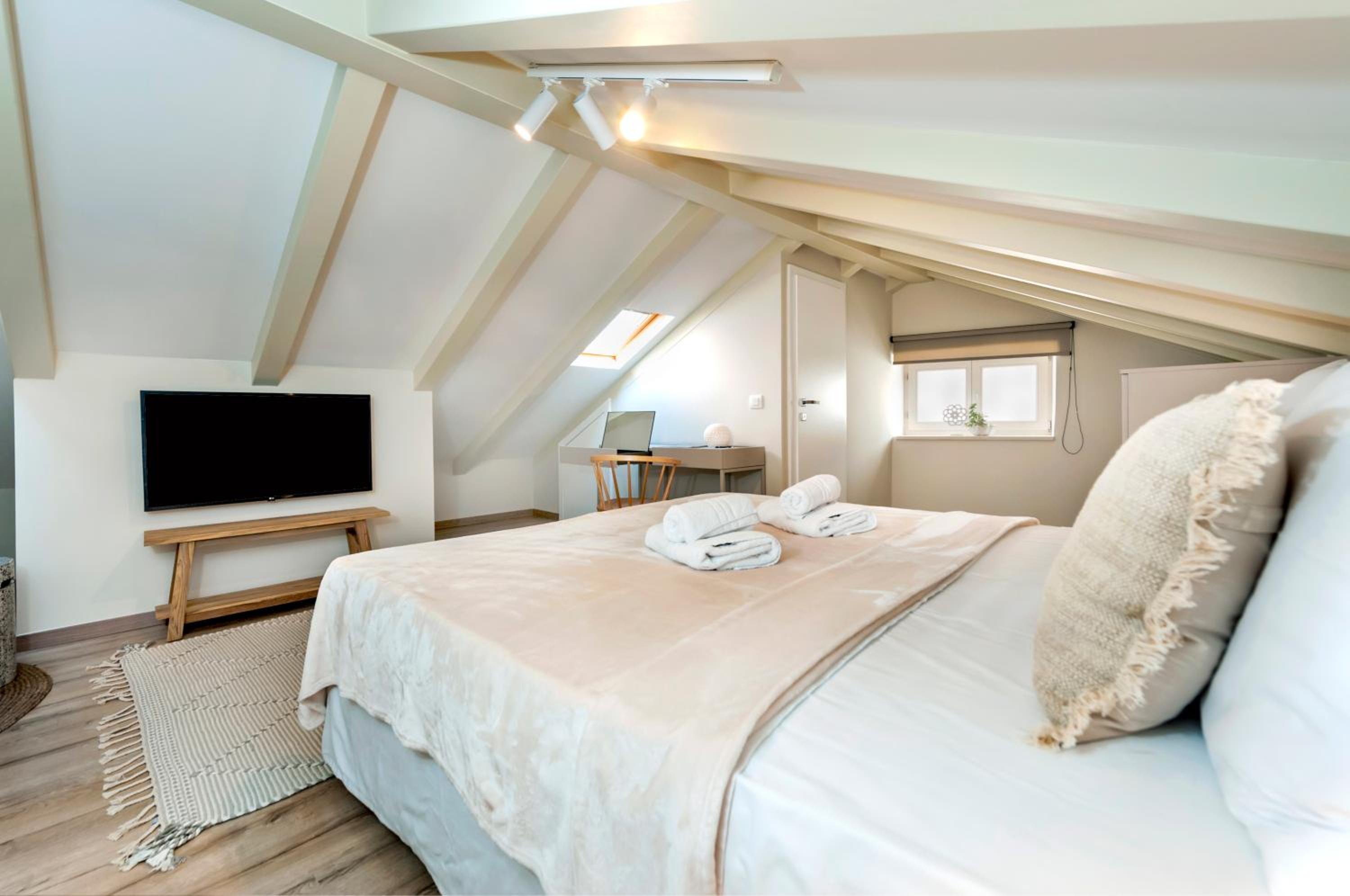 Duplex Apartment - Photo 5