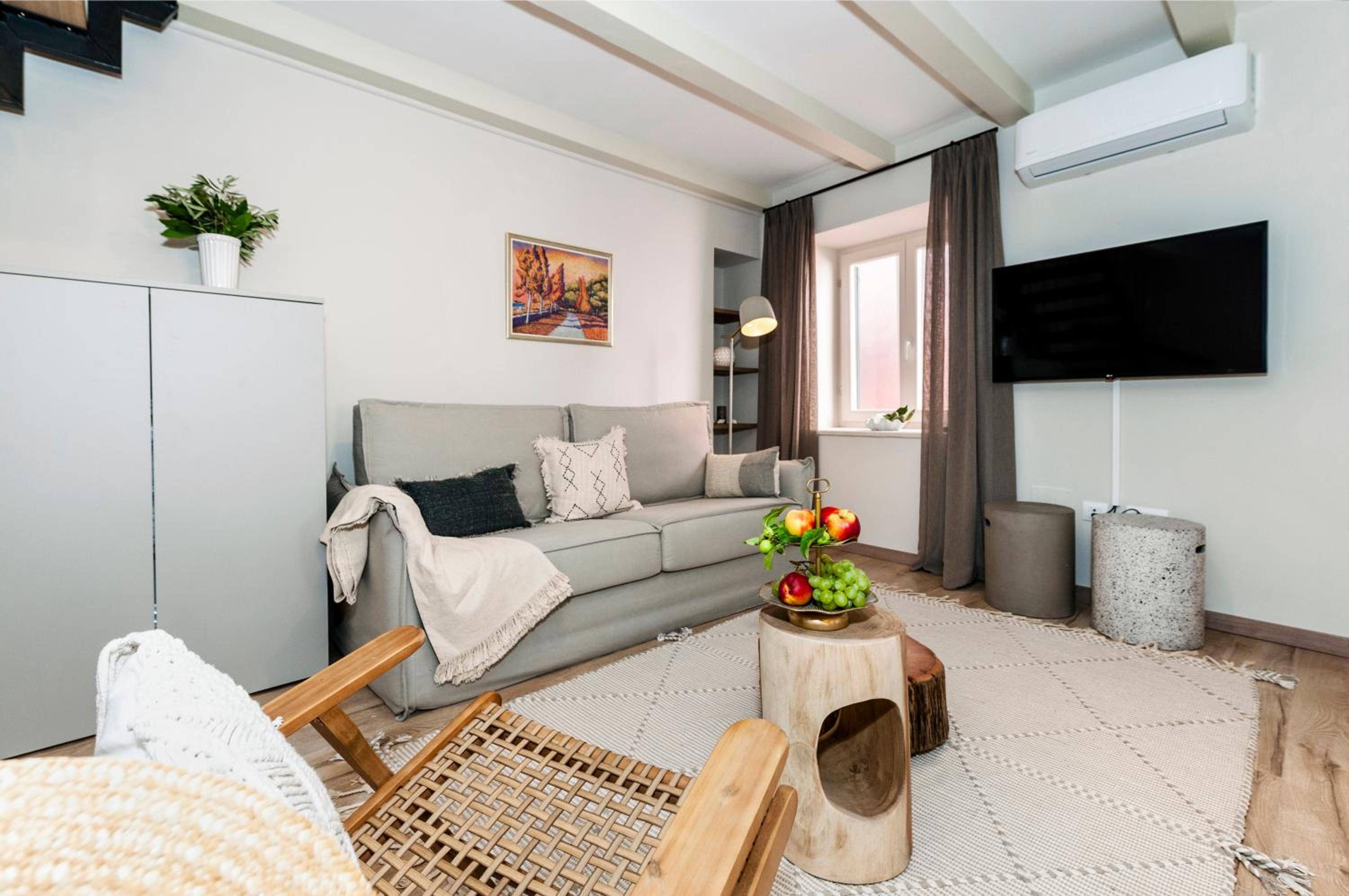 Duplex Apartment - Photo 34