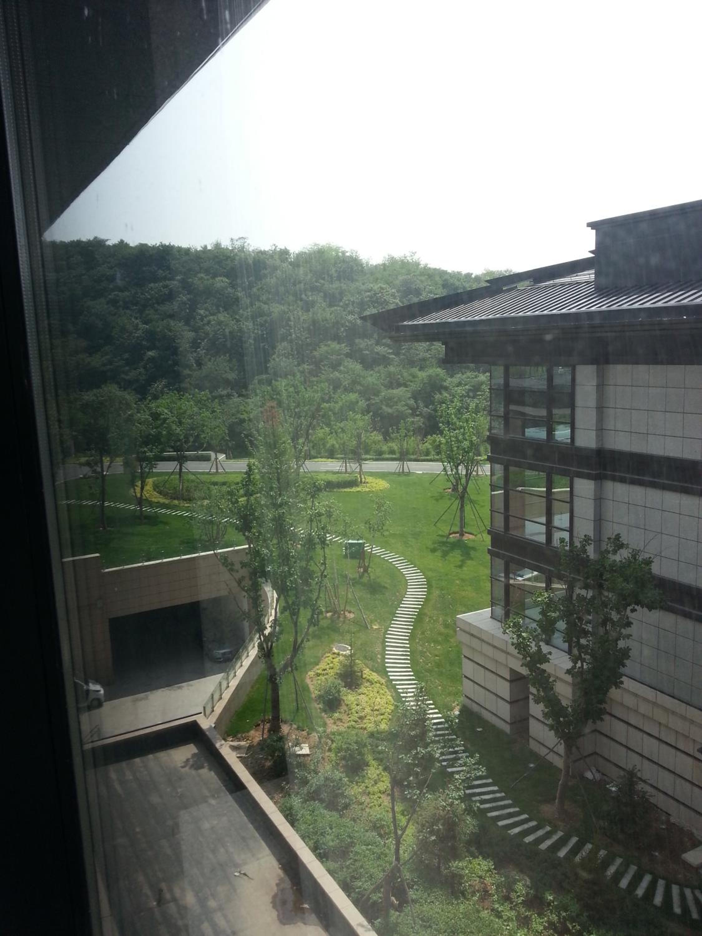 Deluxe Double or Twin Room with Mountain View photo 3