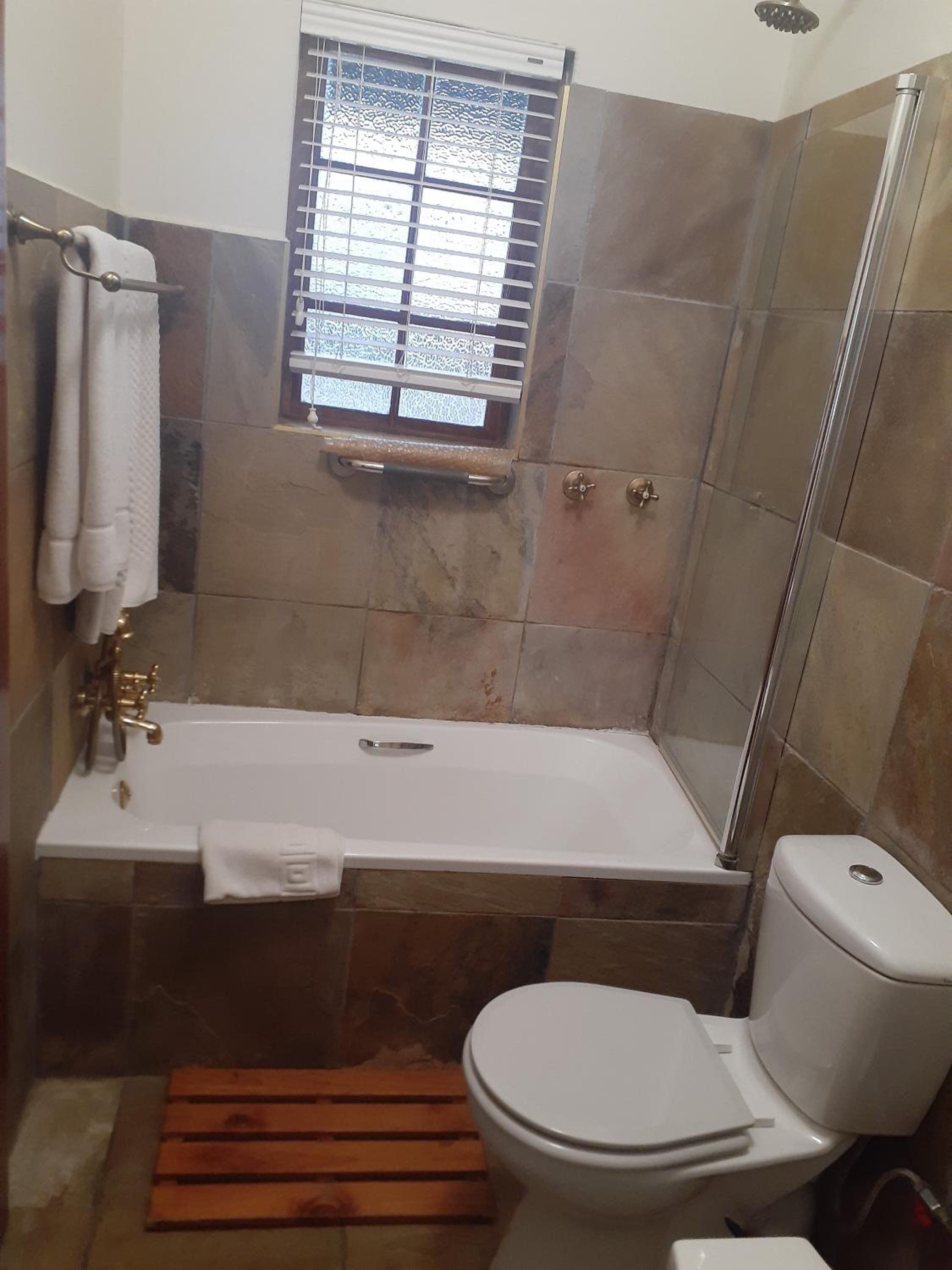 Twin/Double Room photo 2