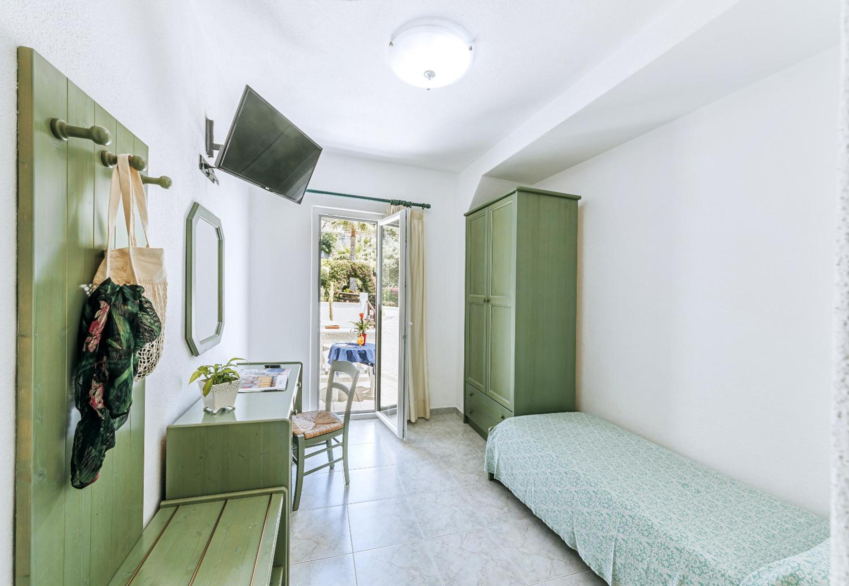 Standard Single Room