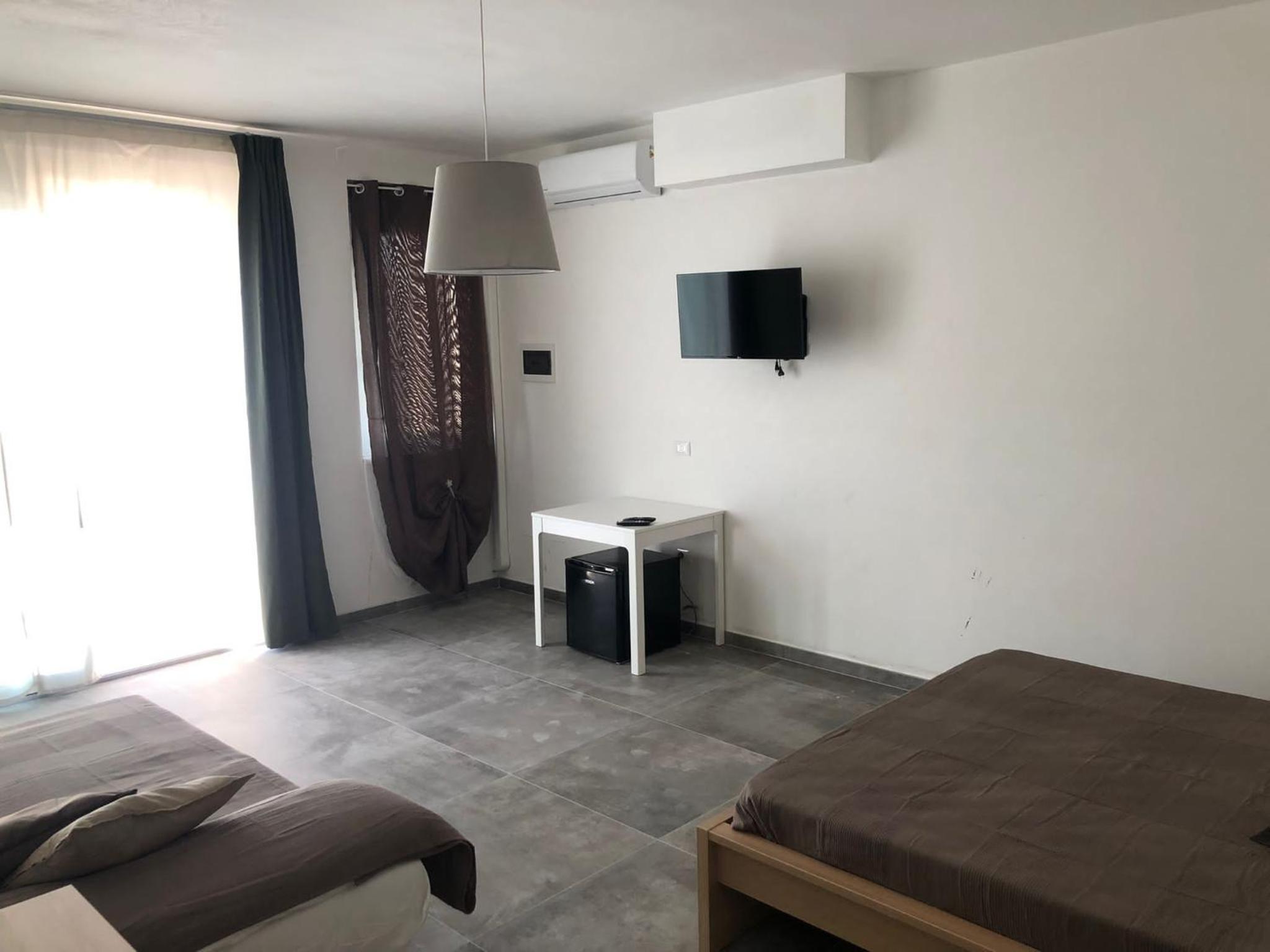 Quadruple Room - Photo 5