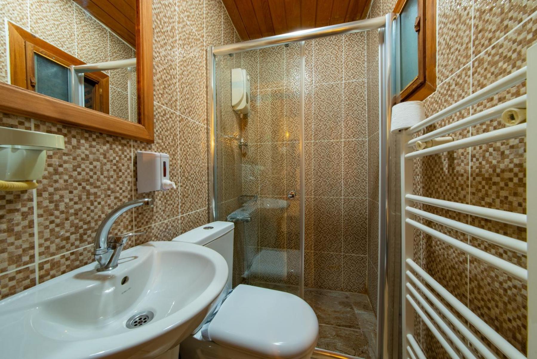 Superior Twin Room with City View photo 3