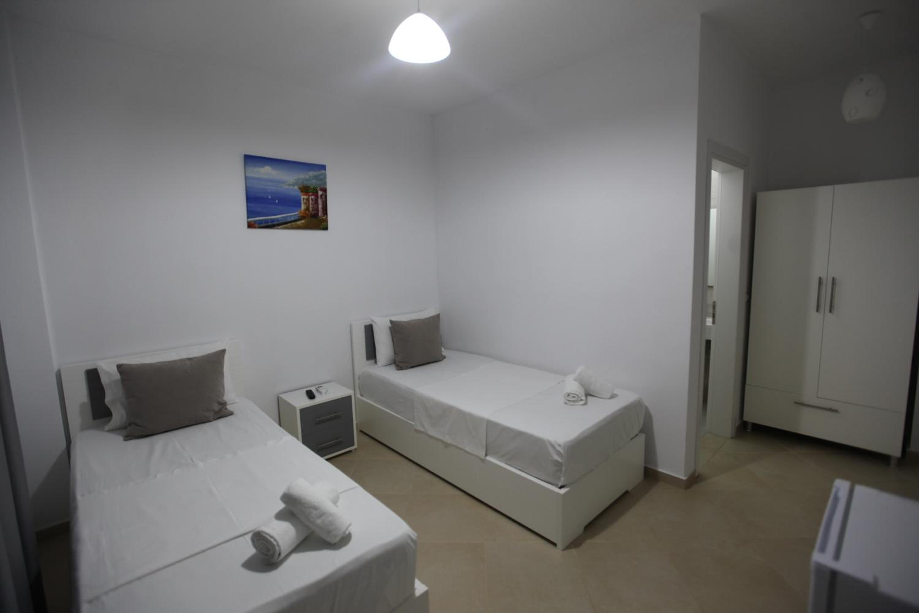Twin Room with Balcony photo 2