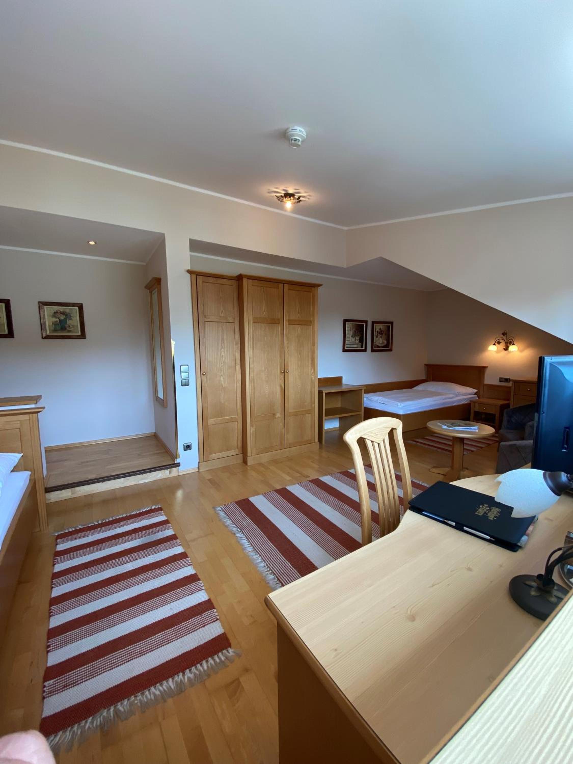 Standard Twin Room photo 1