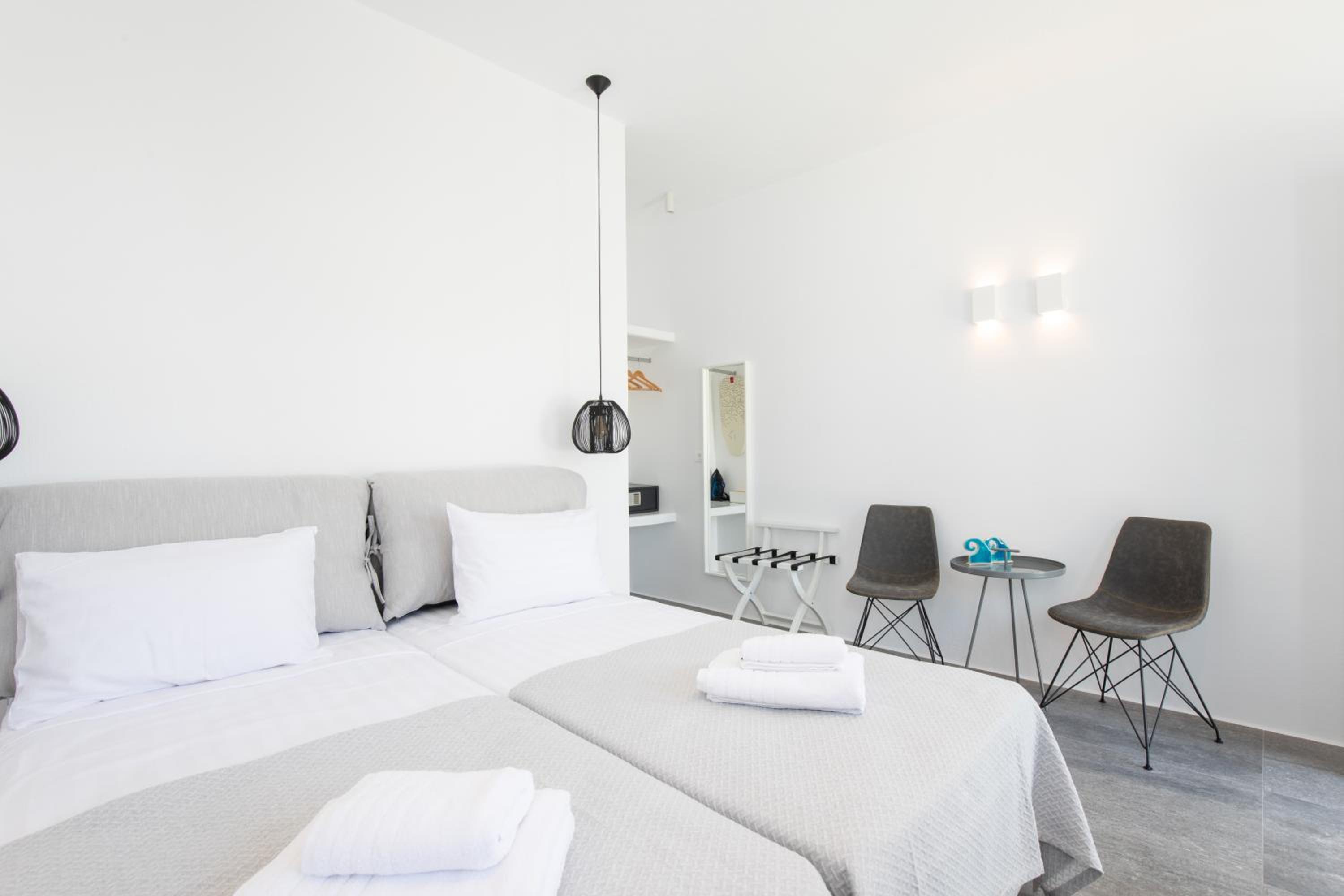 Suite with Garden View - Photo 4