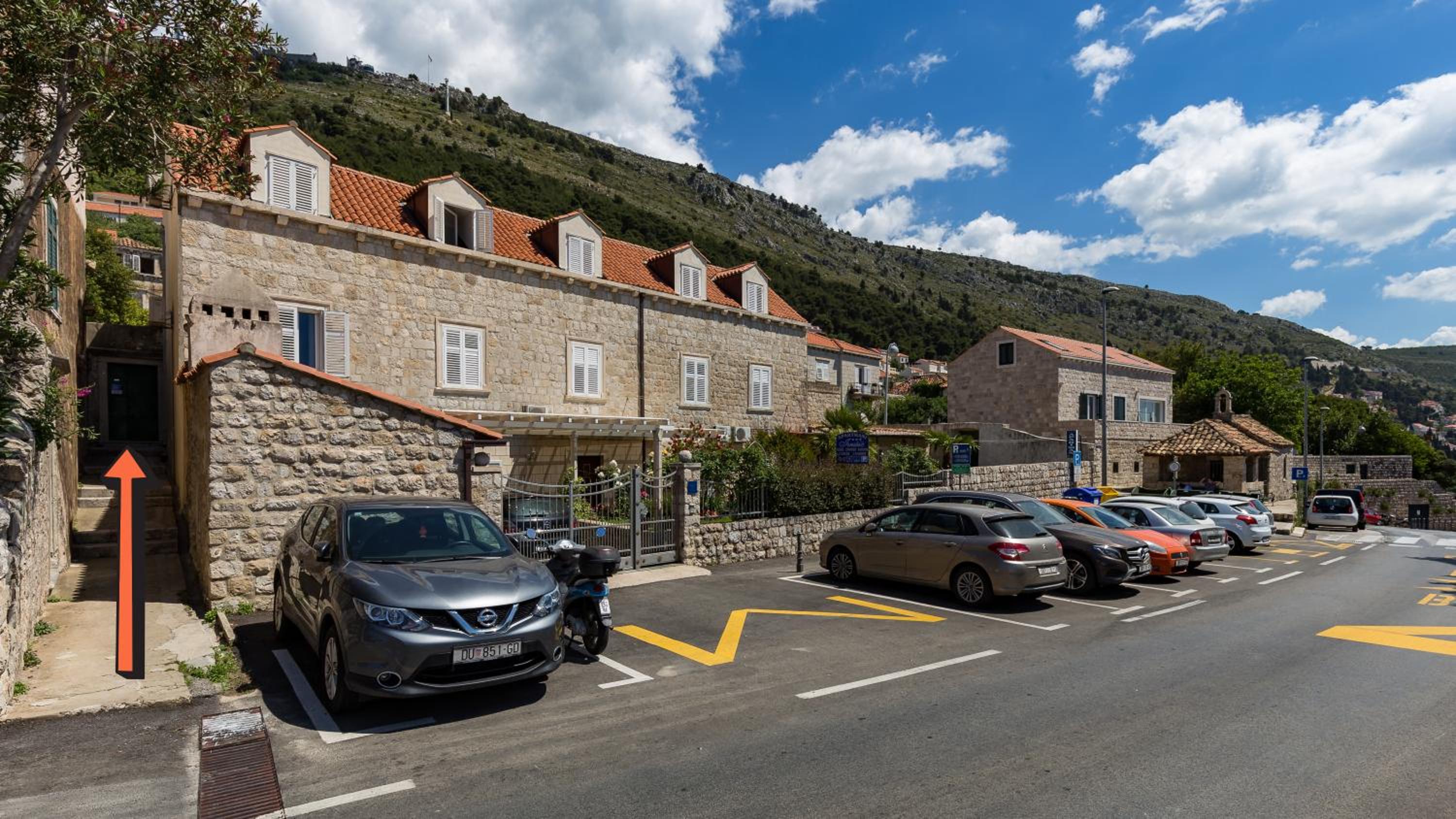 Three Bedroom Apartment with Terrace