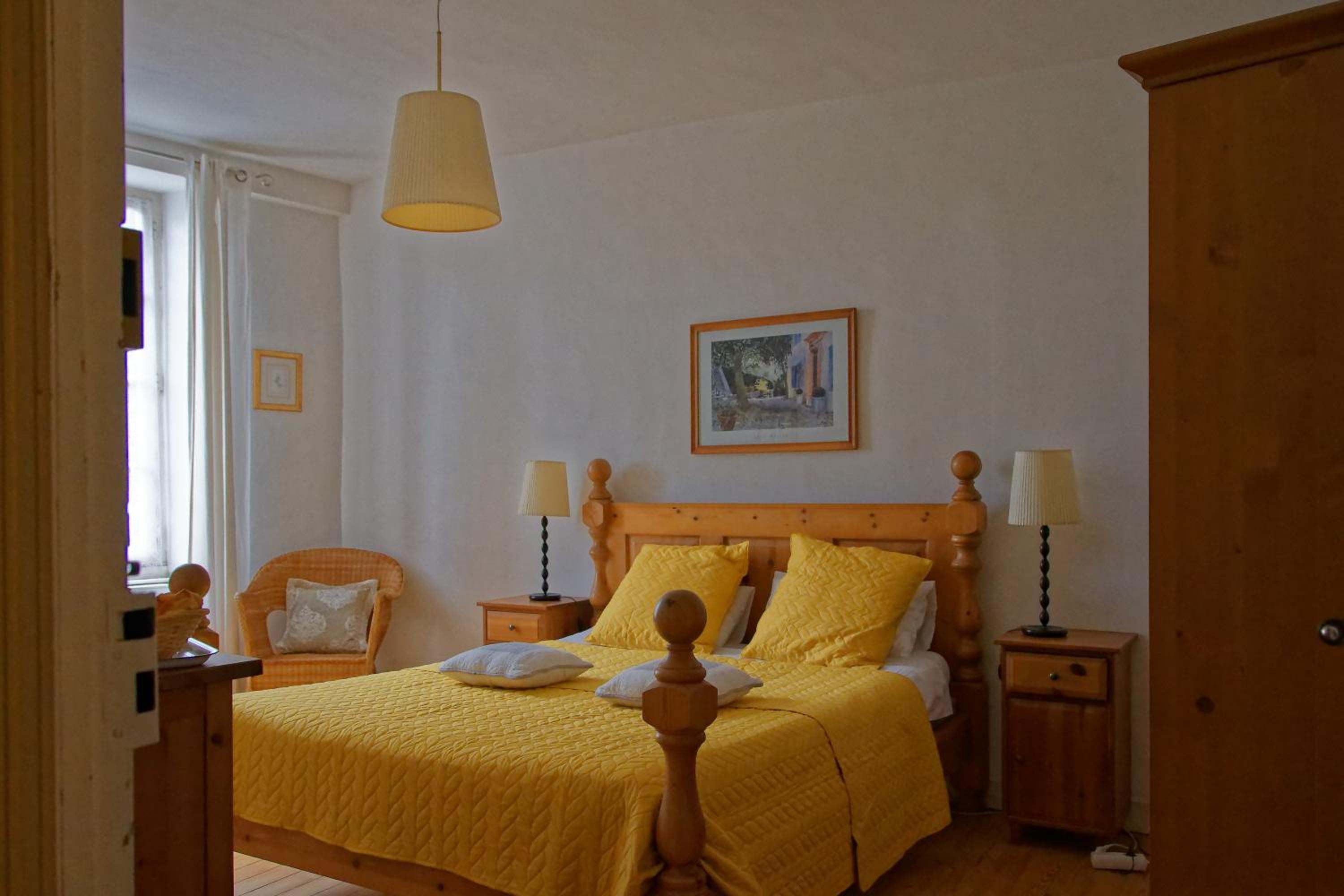 Large Double Room photo 2
