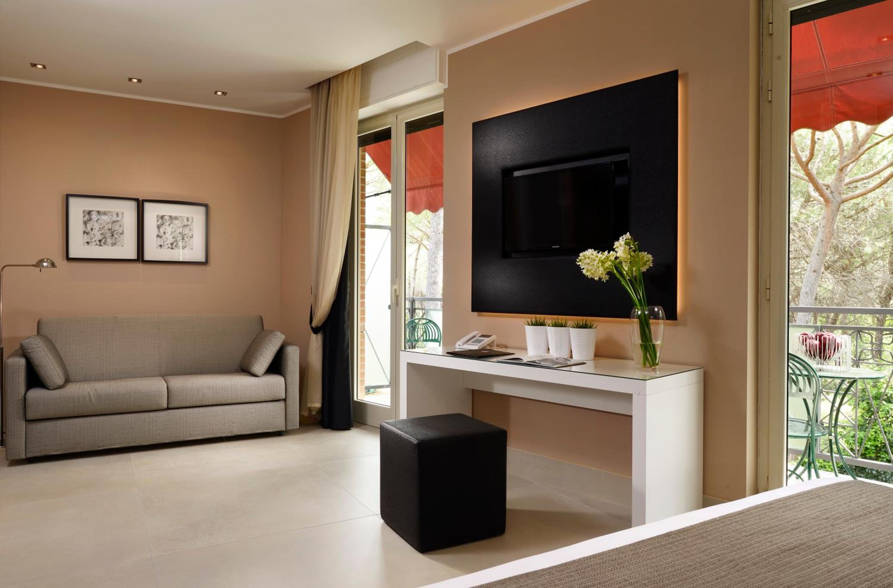 Executive Deluxe Double Room photo 2