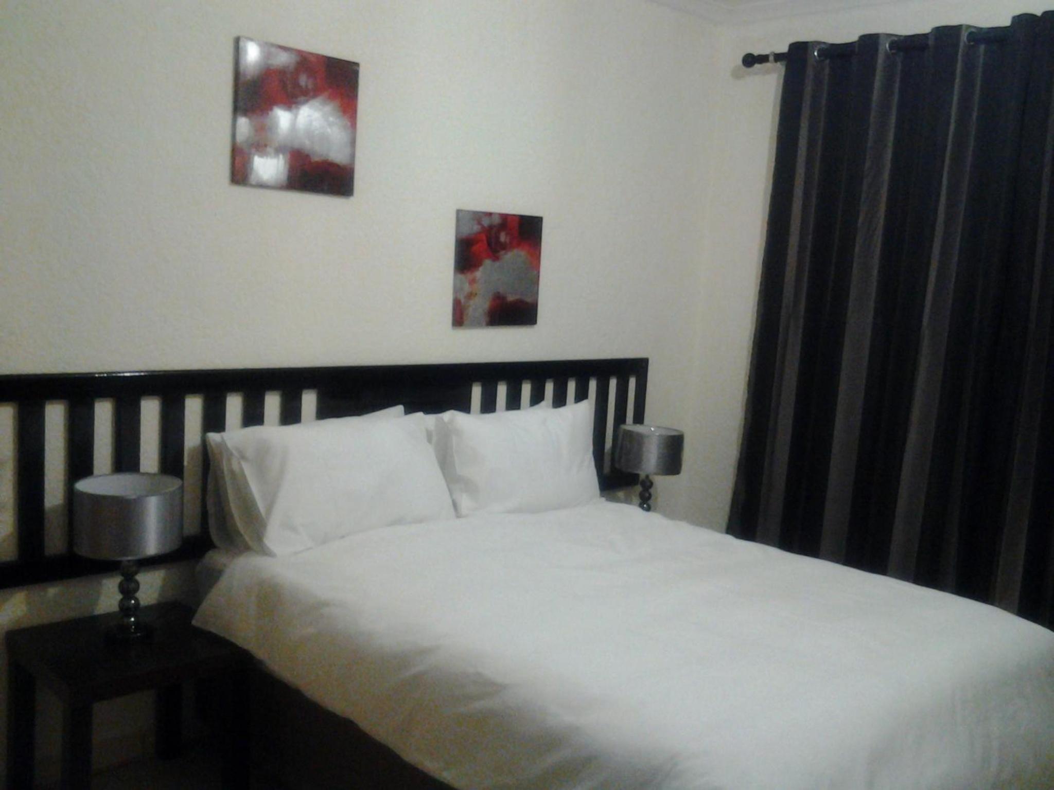 Deluxe Double or Twin Room - Photo 18