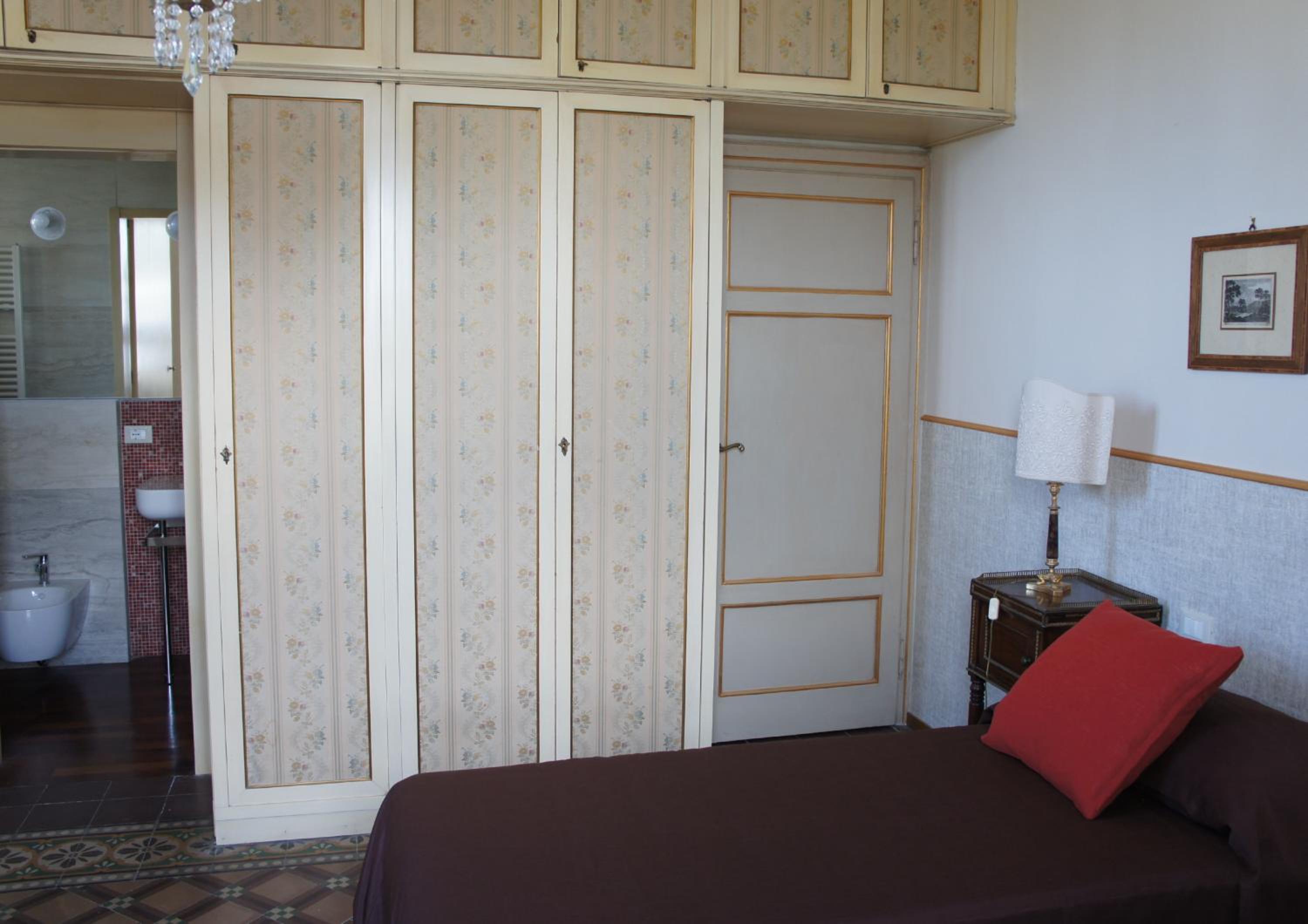 Double or Twin Room photo 3
