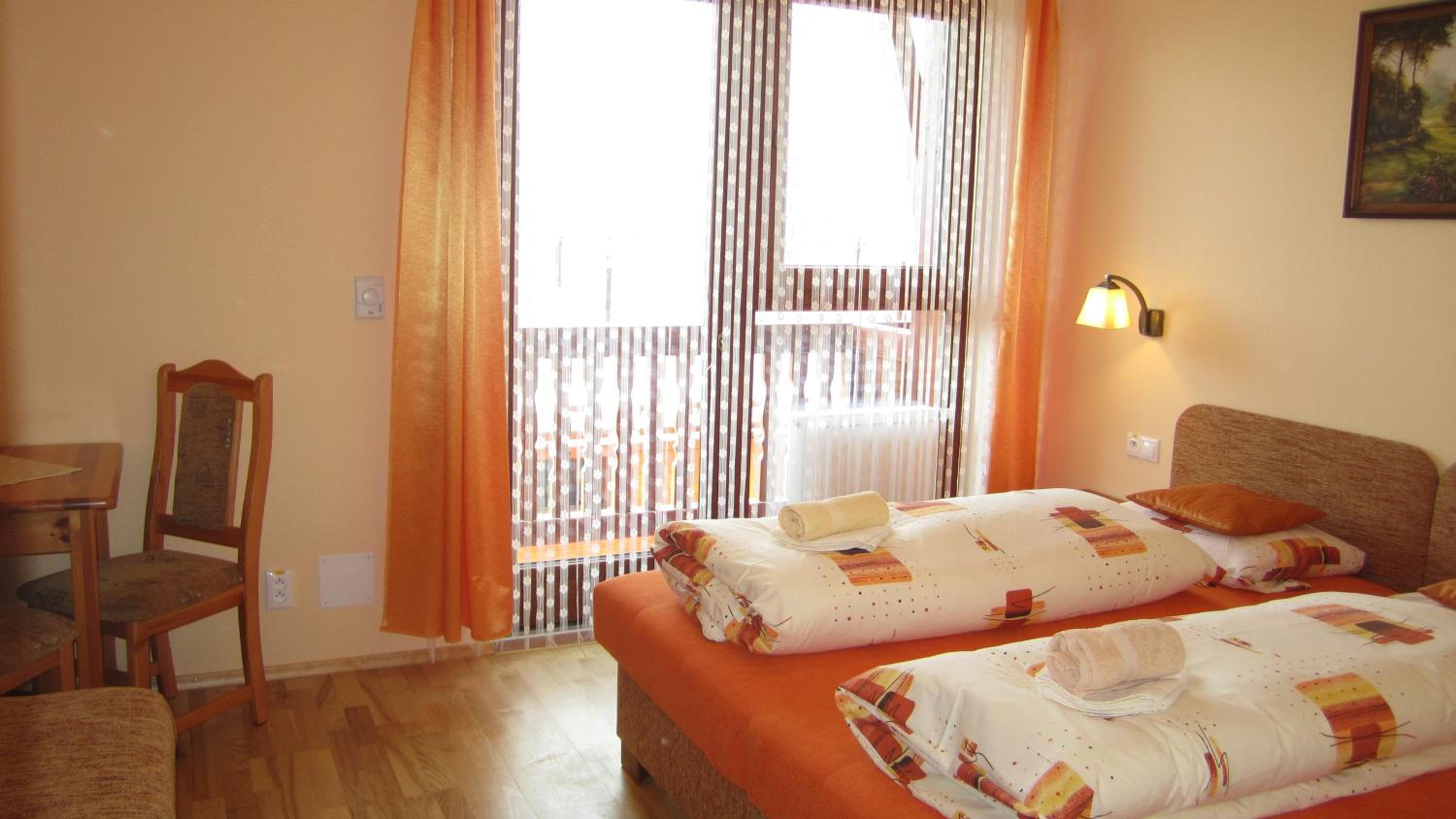 Family Room with Balcony photo 3