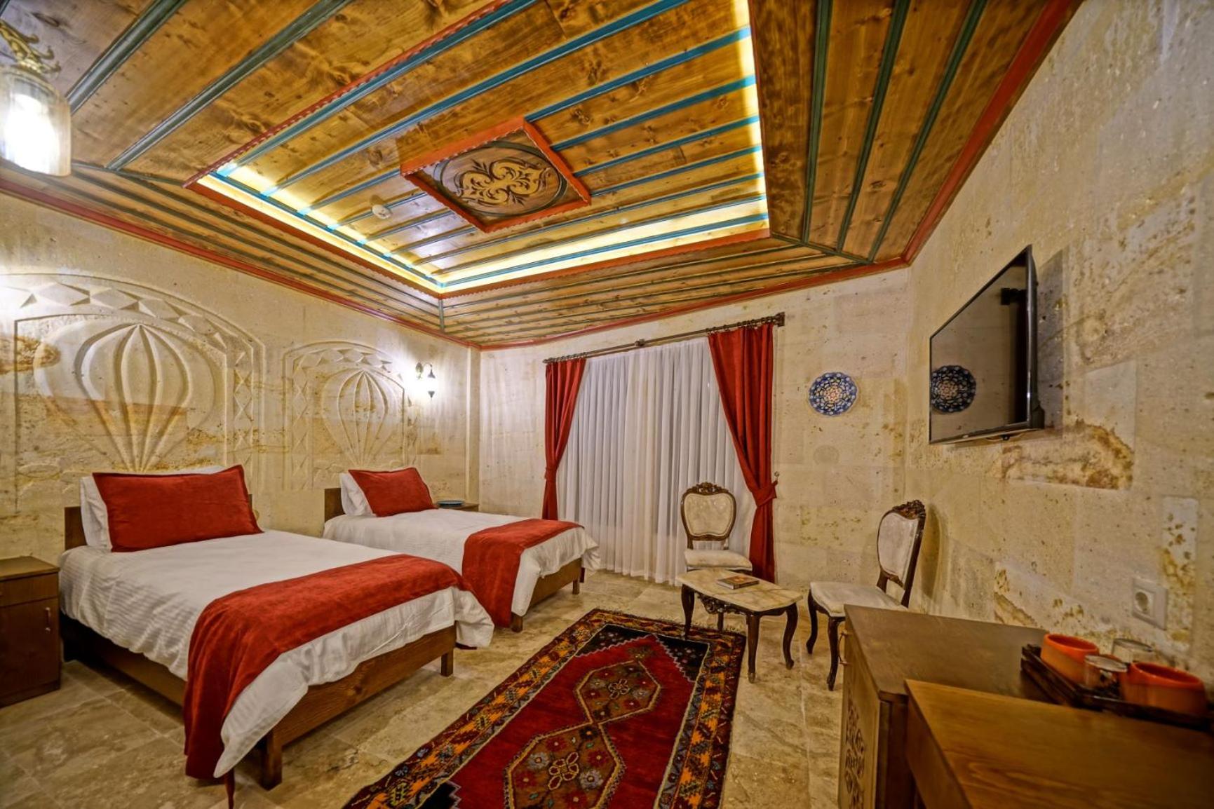 Standard Twin Room - Photo 4
