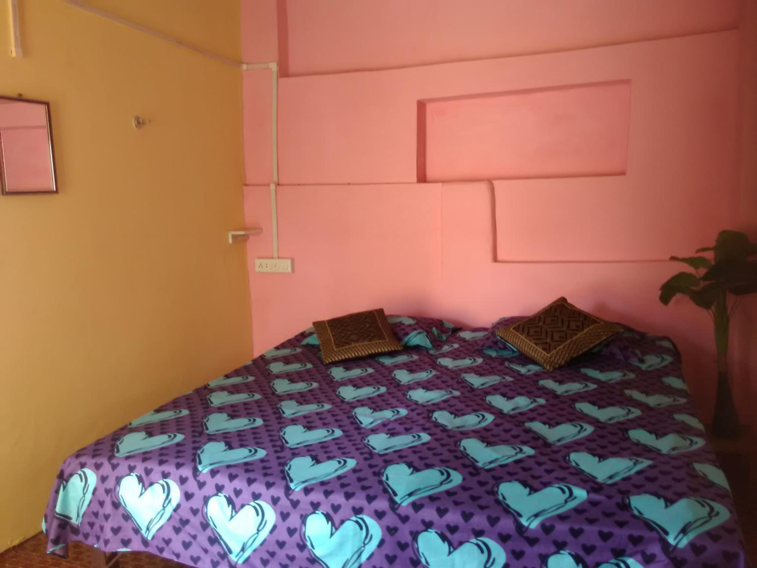 Triple Room with Shared Bathroom