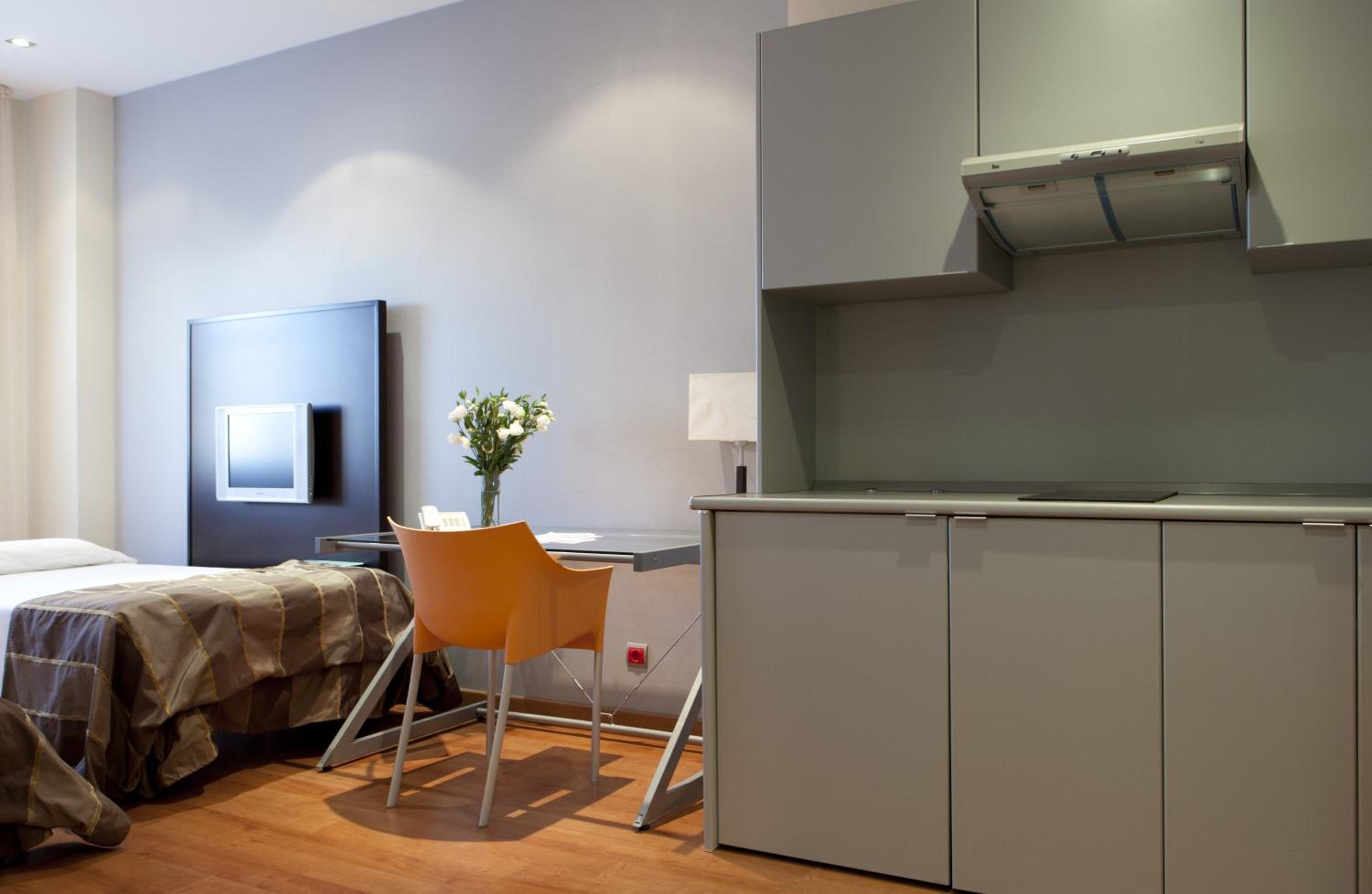 Suite Junior con Cocina y Estacionamiento
