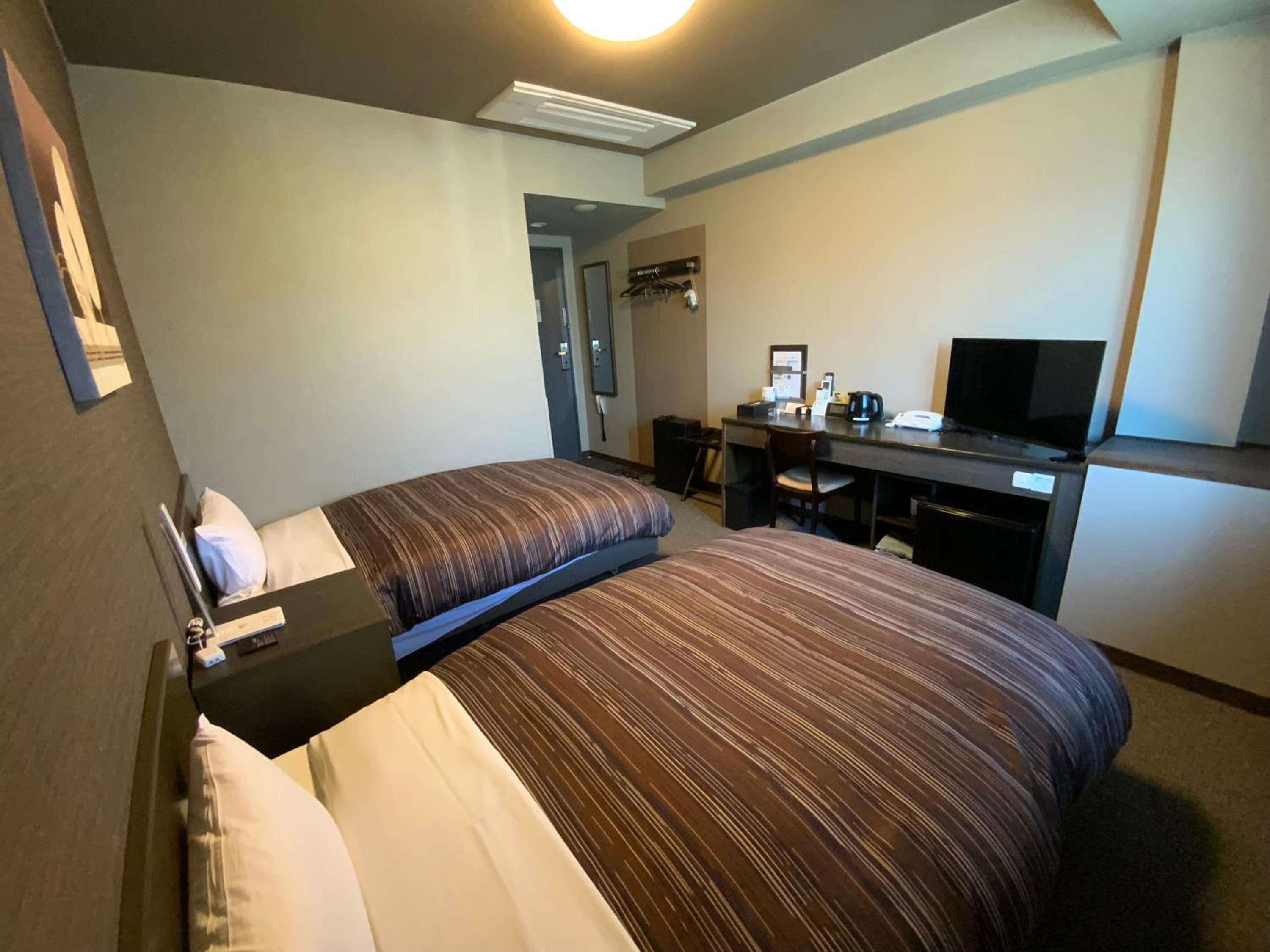 Twin Room - Smoking - Heated Tobacco Only