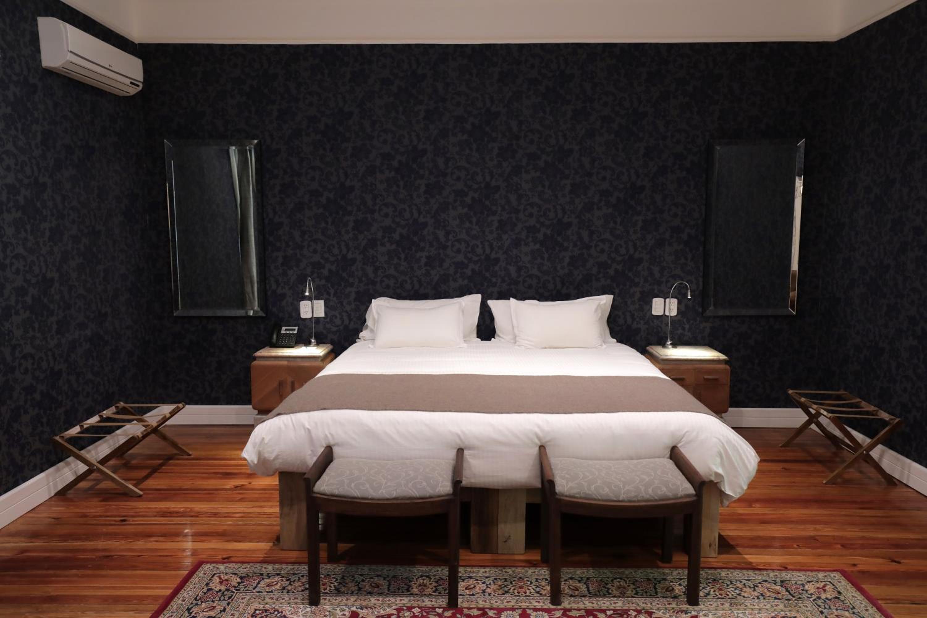 Superior King Room photo 1