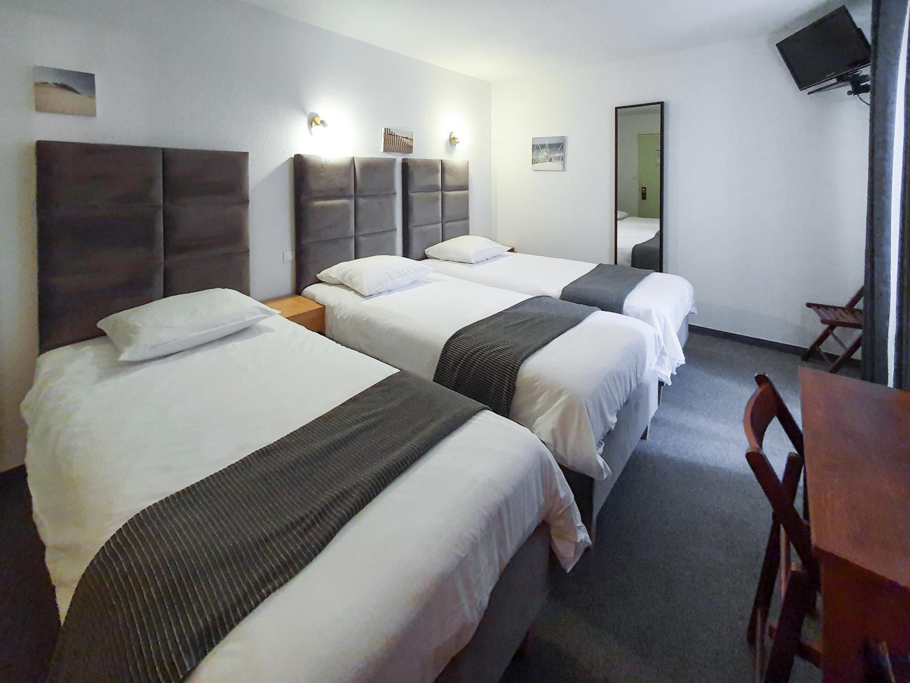 Triple Room - Photo 1