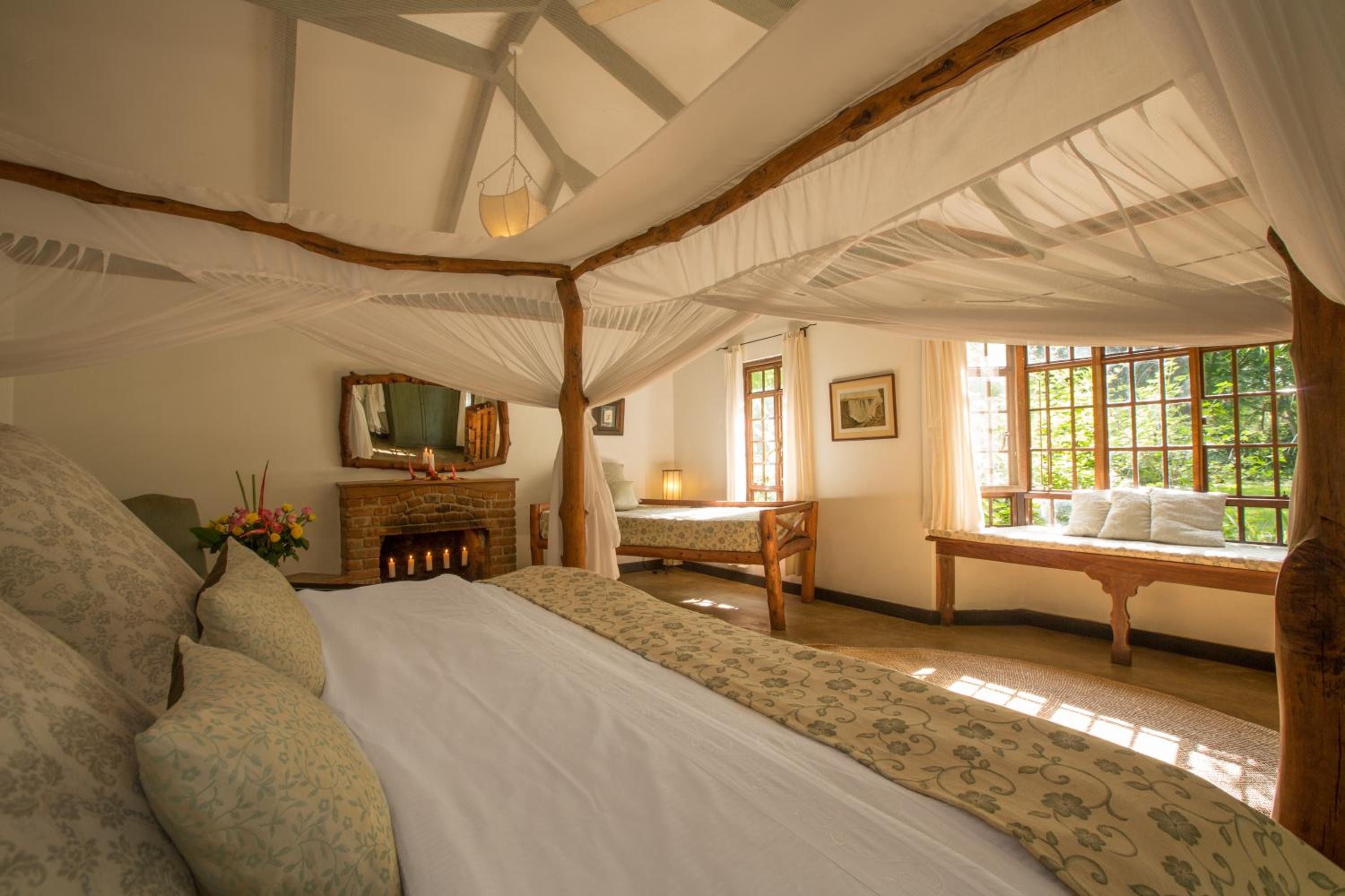 Villa with Garden View - Photo 4