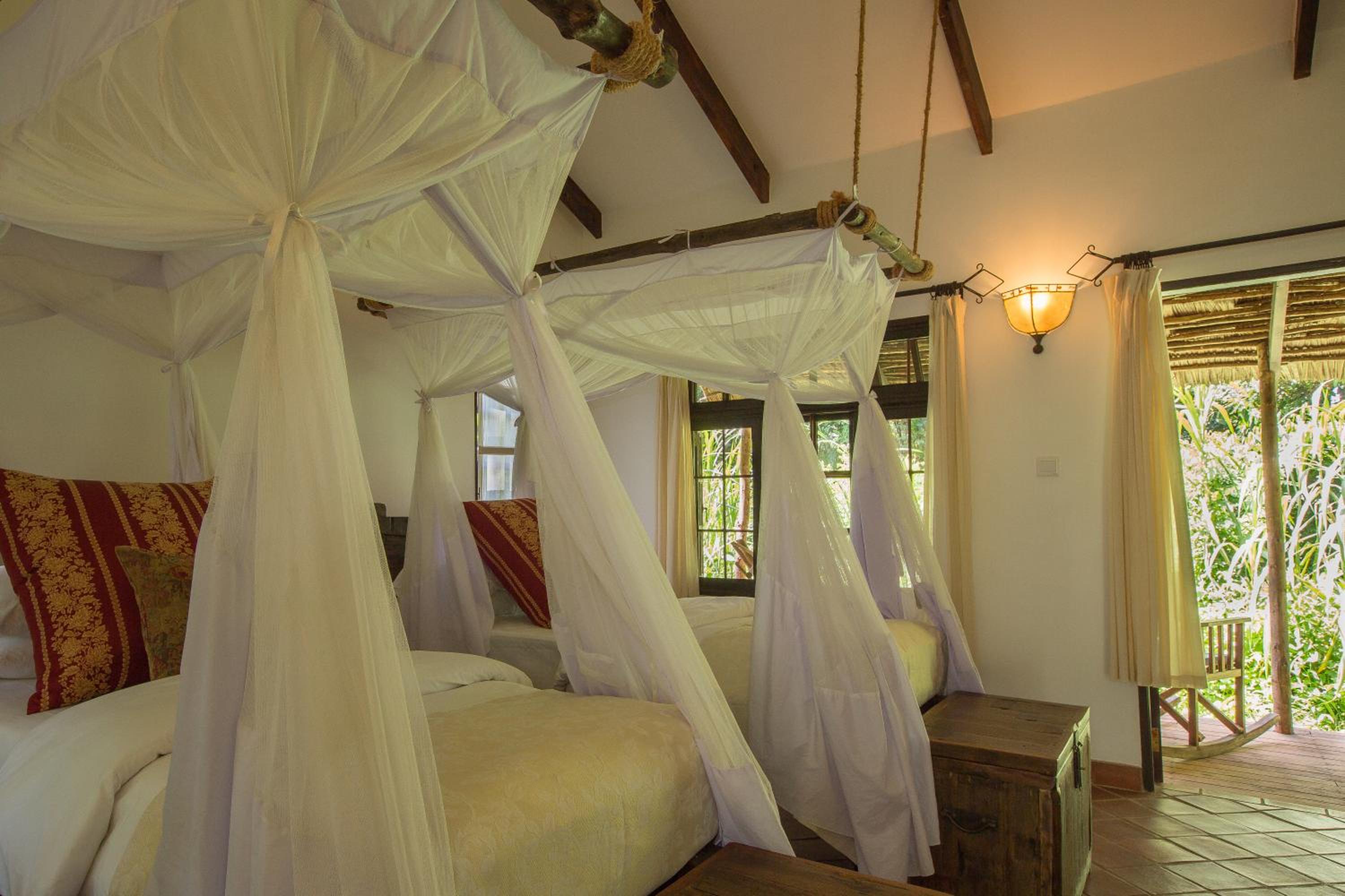 Double or Twin Room - Photo 7