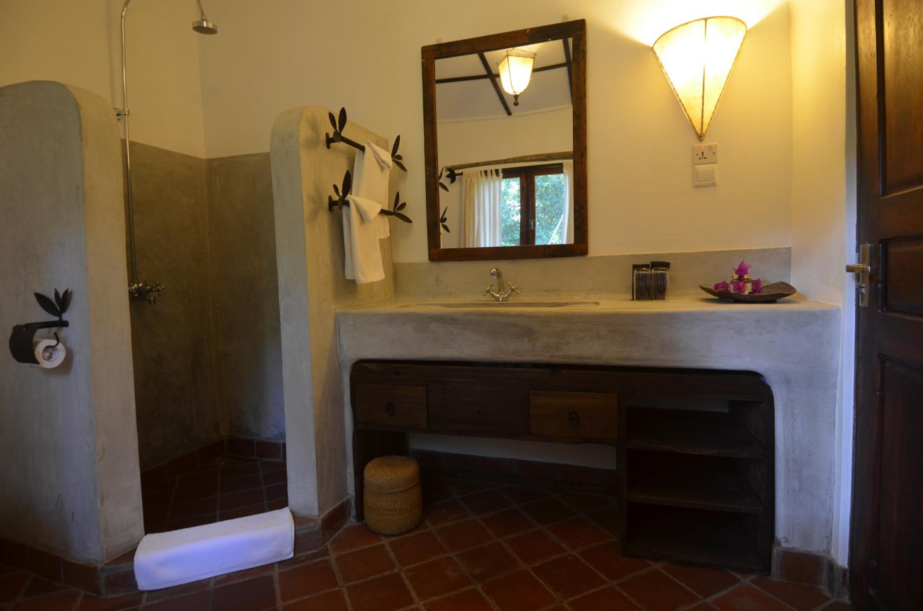 Double or Twin Room - Photo 6