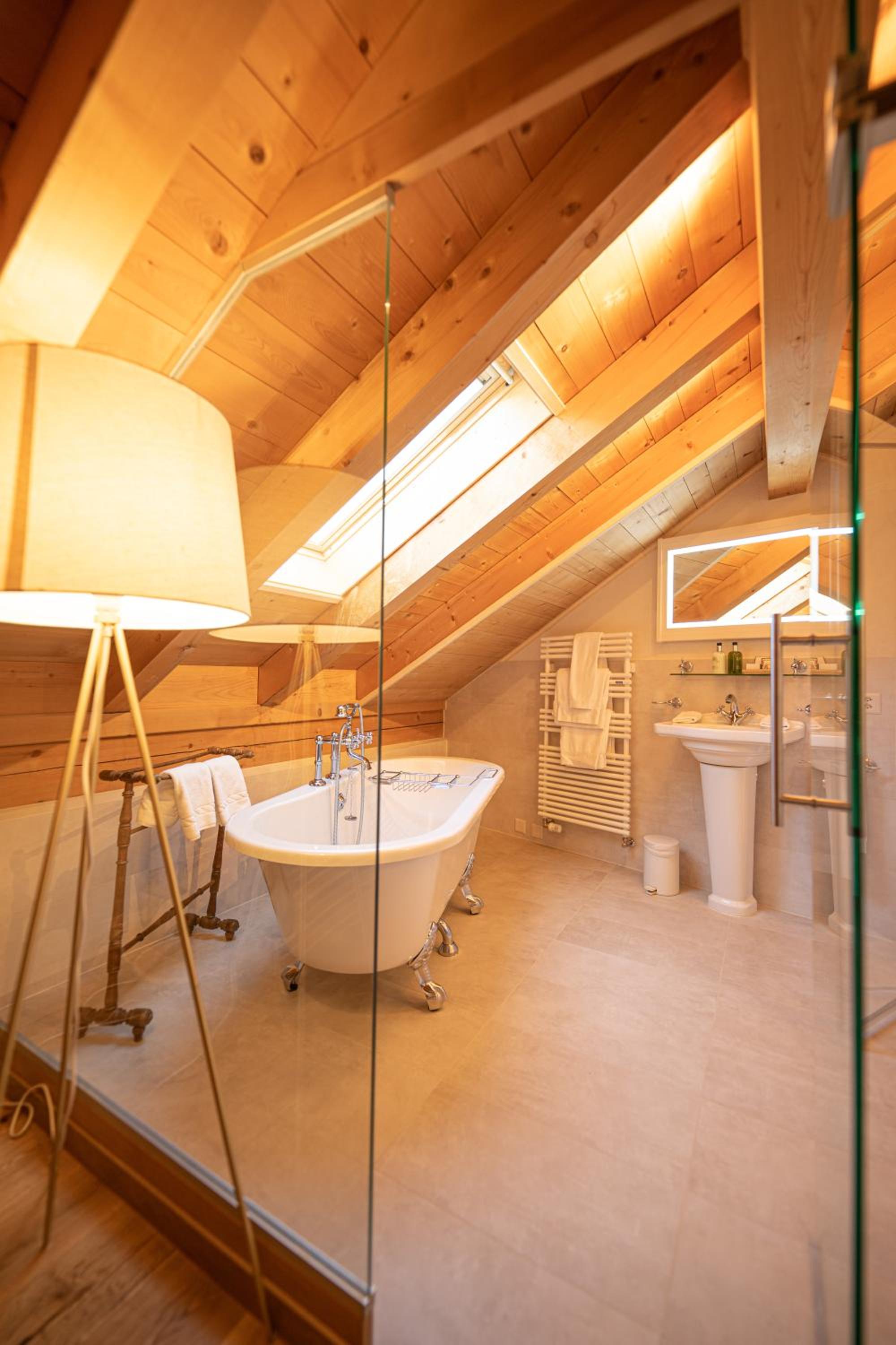  Double Room with Street View photo 3