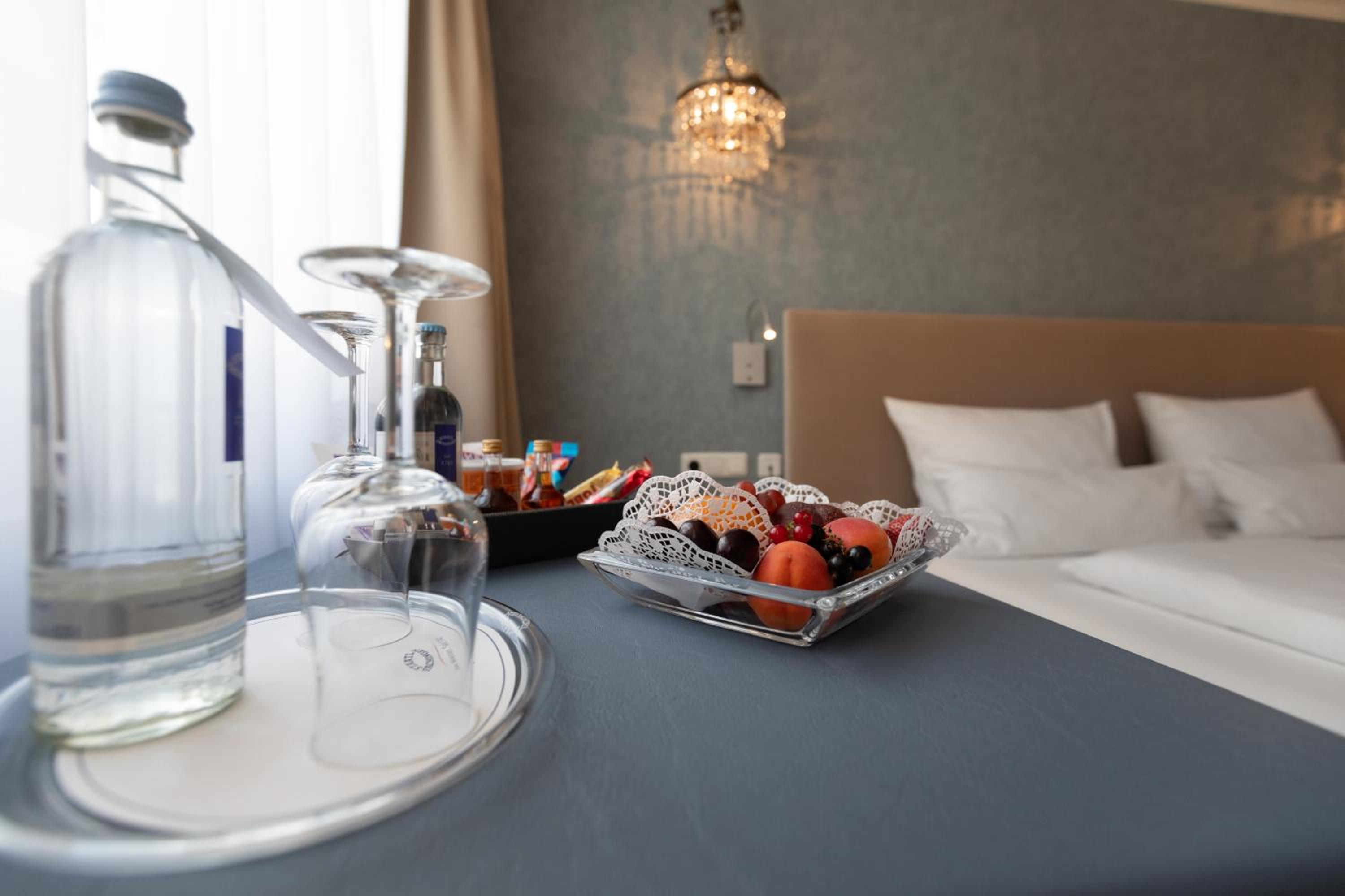 Double Room Comfort thumbnail 5