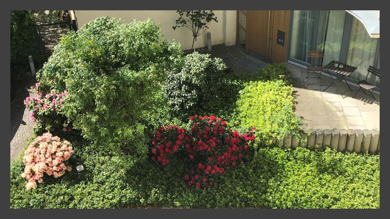 Studio with Balcony