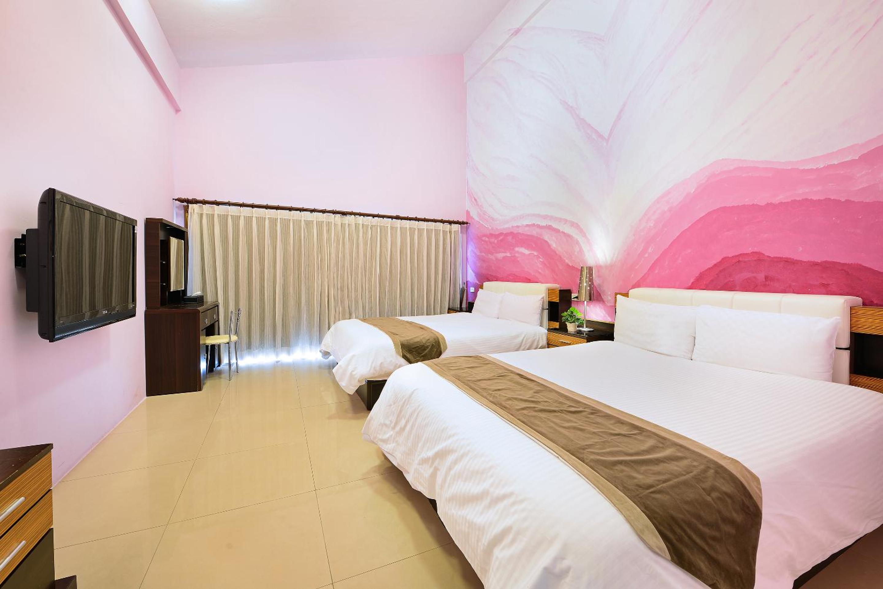 Standard Quadruple Room photo 2