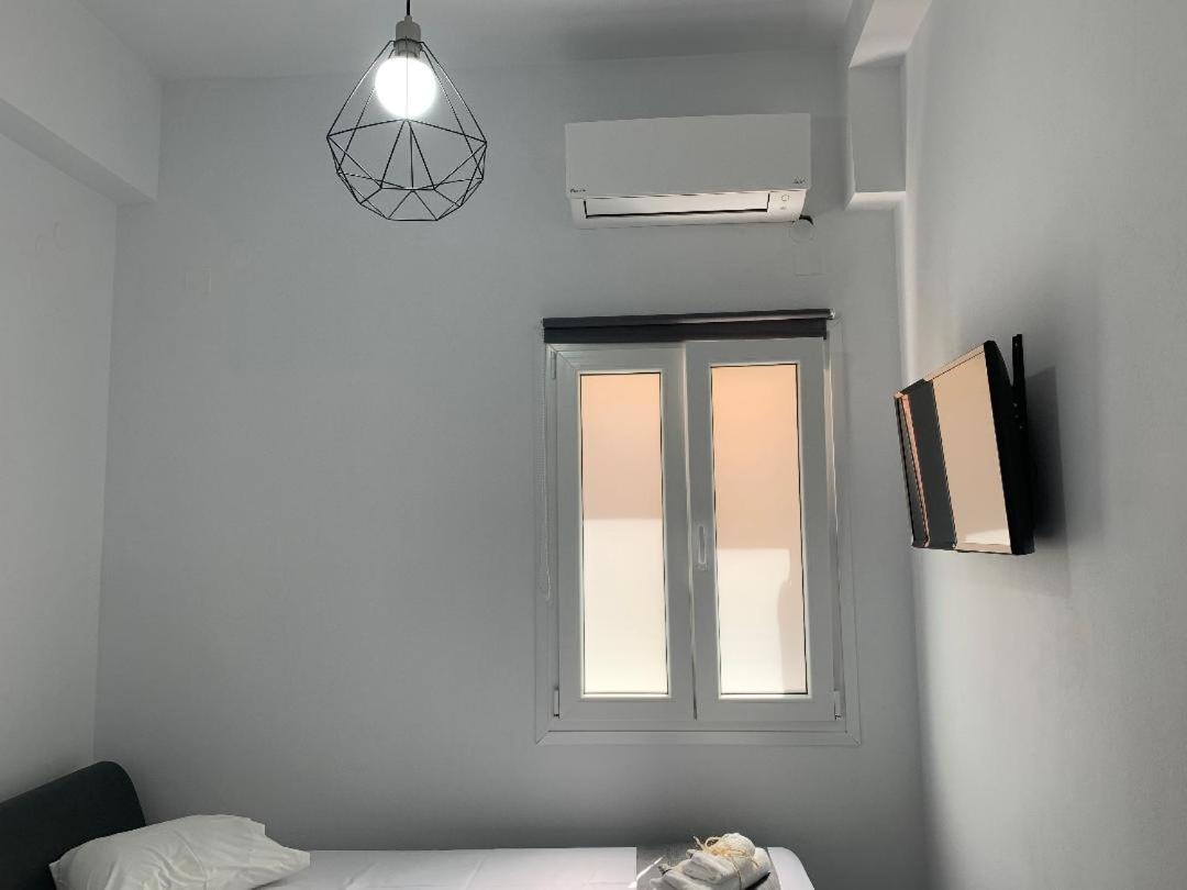One-Bedroom Apartment - Photo 16