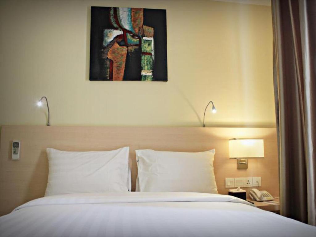 Economy Single Room