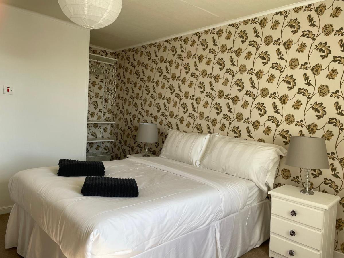 Superior King Room photo 2