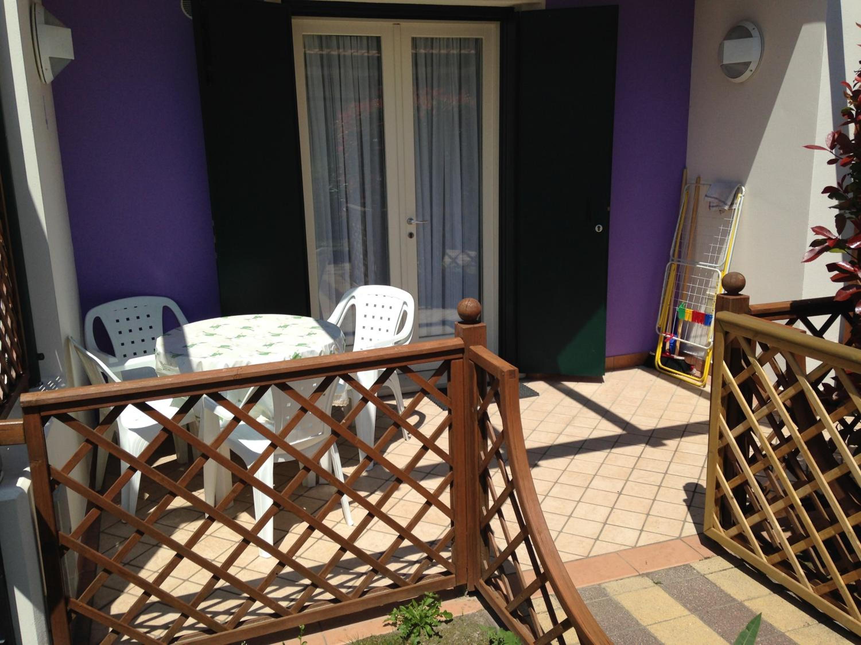 Economy Apartment - Photo 3