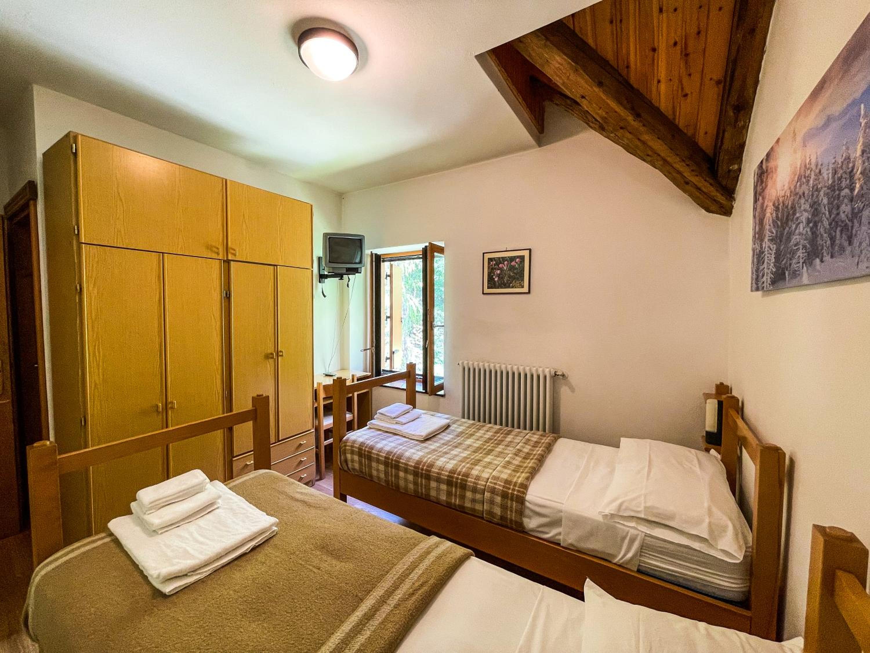 Double or Twin Room - Photo 1