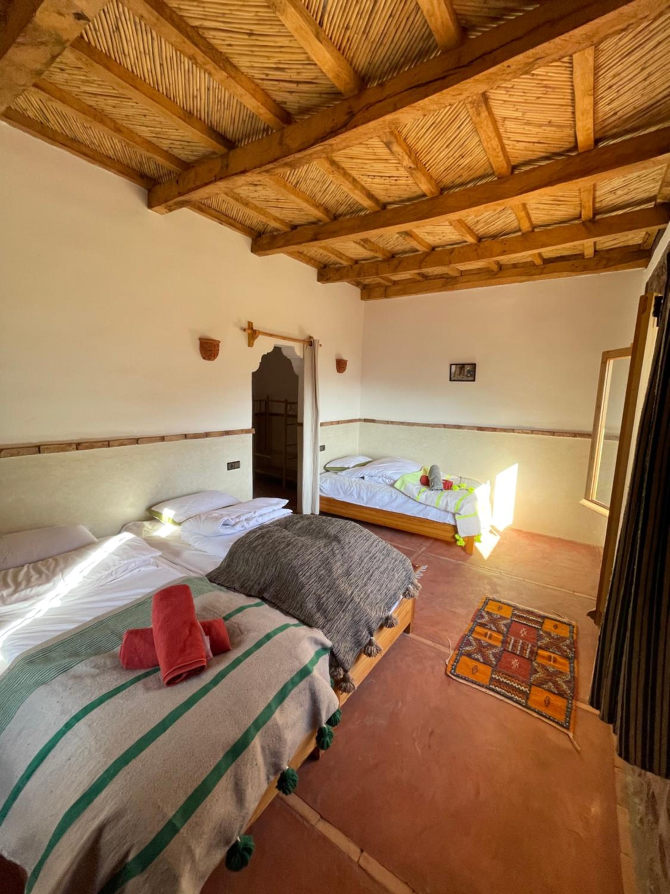 Triple Room with View - Photo 1