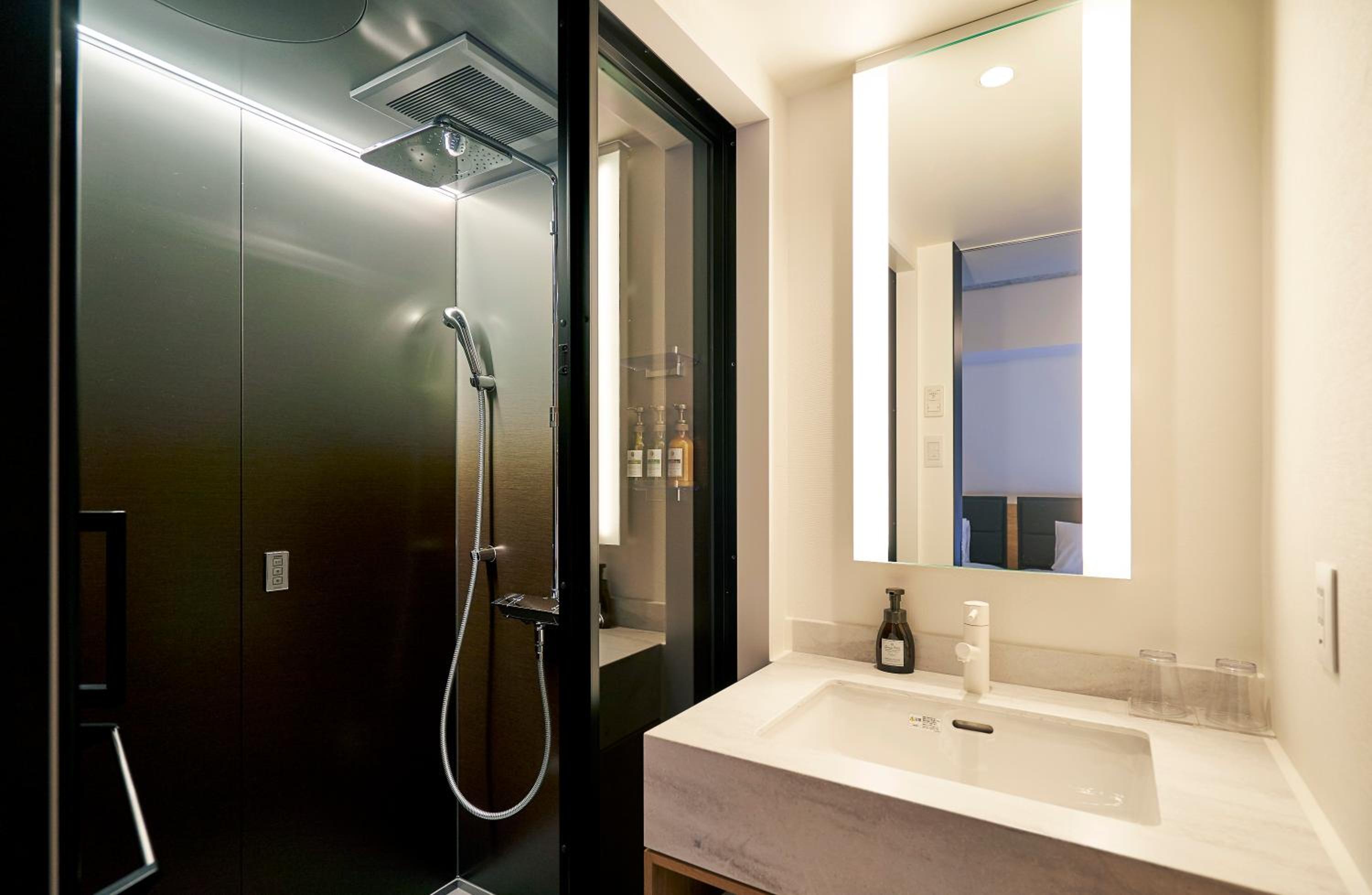 Standard Twin Room - Photo 3