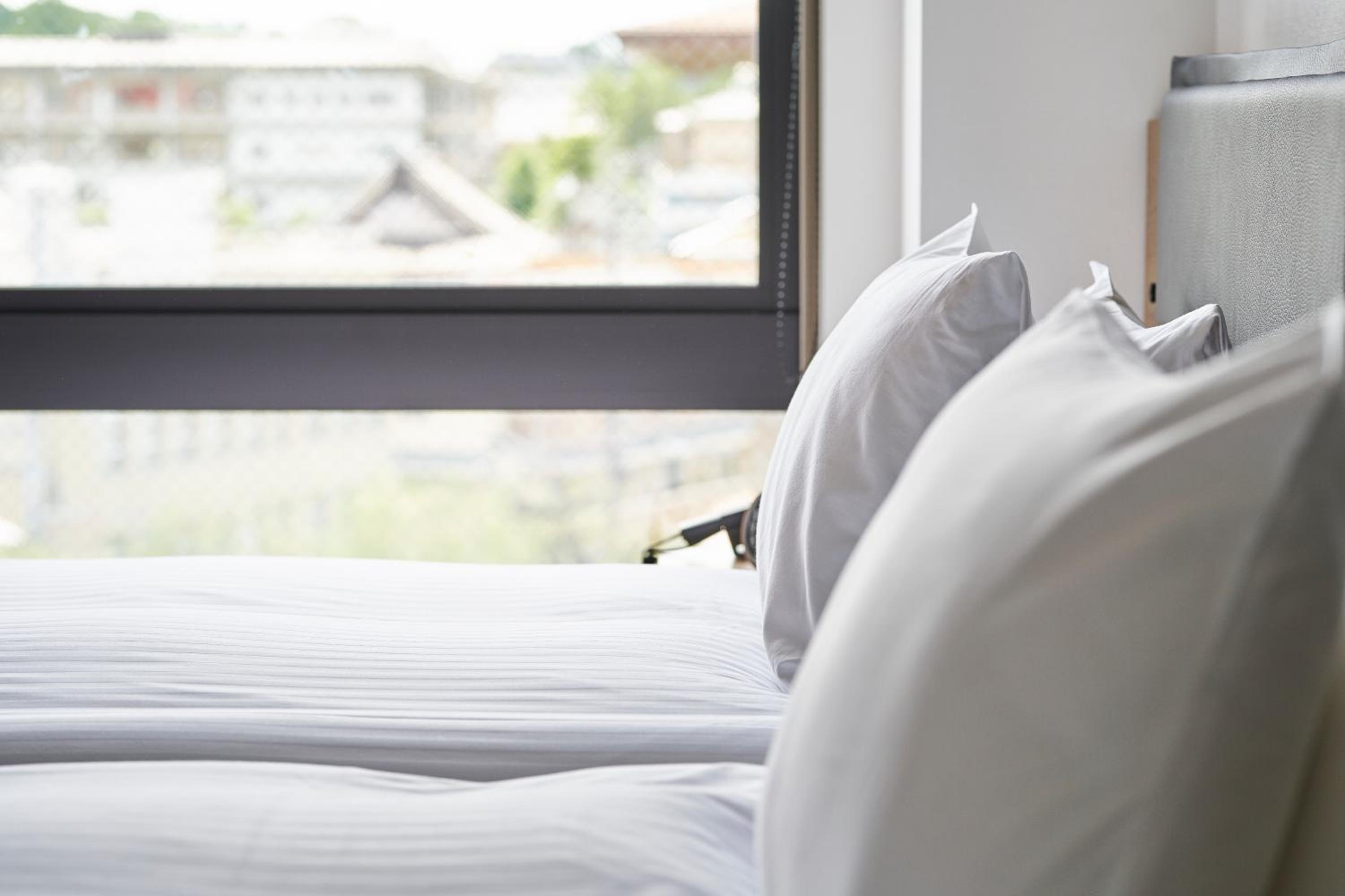 Standard Twin Room - Photo 17