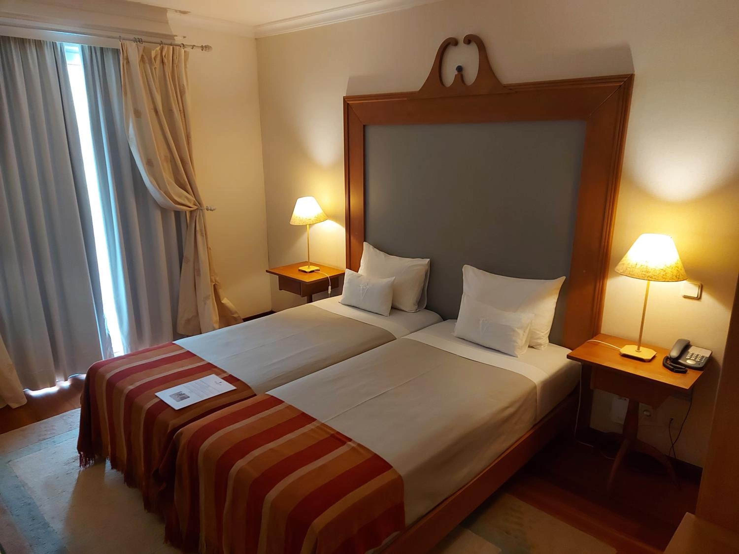 Twin Room with Land View - Photo 4