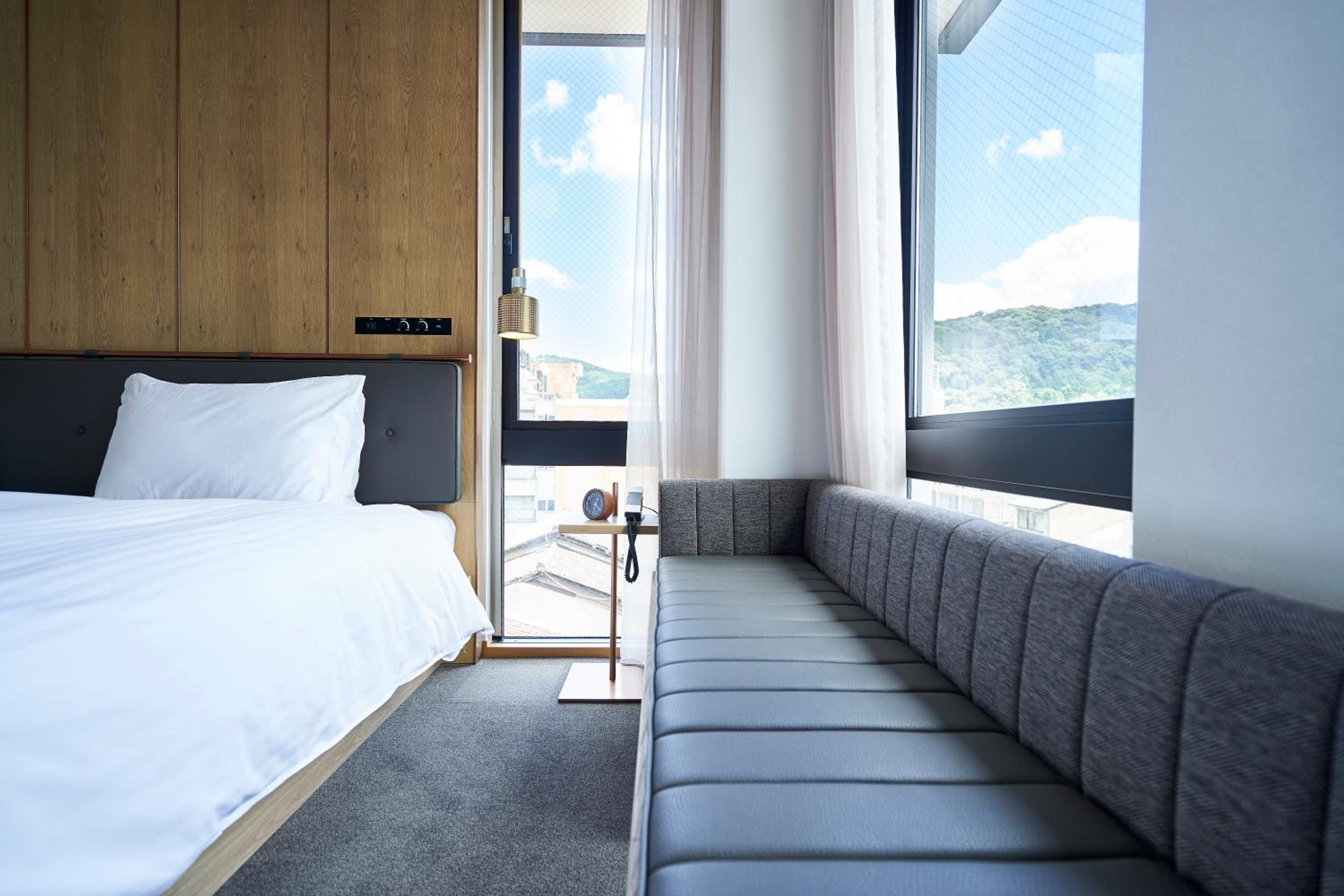 Superior Twin Room - Photo 17