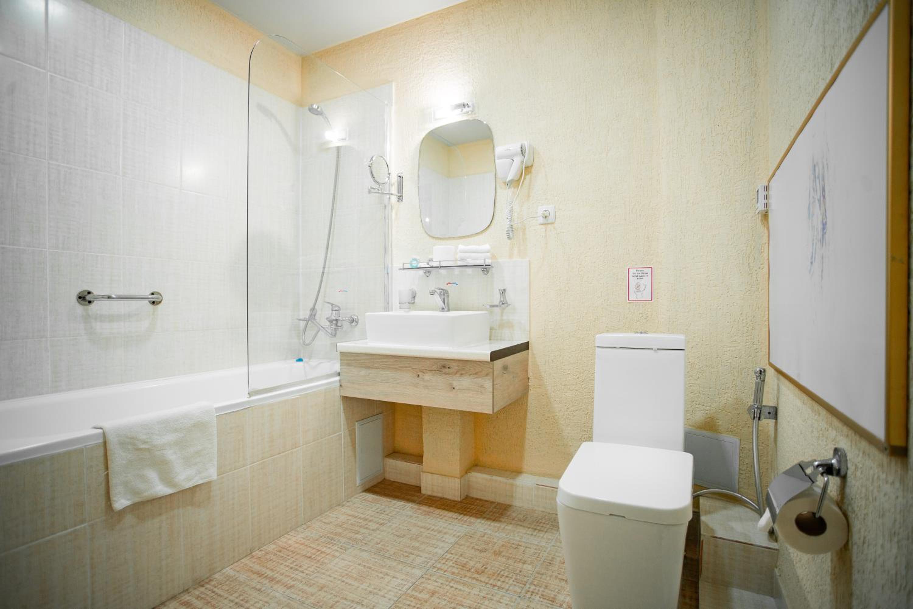 Standard Triple Room photo 3