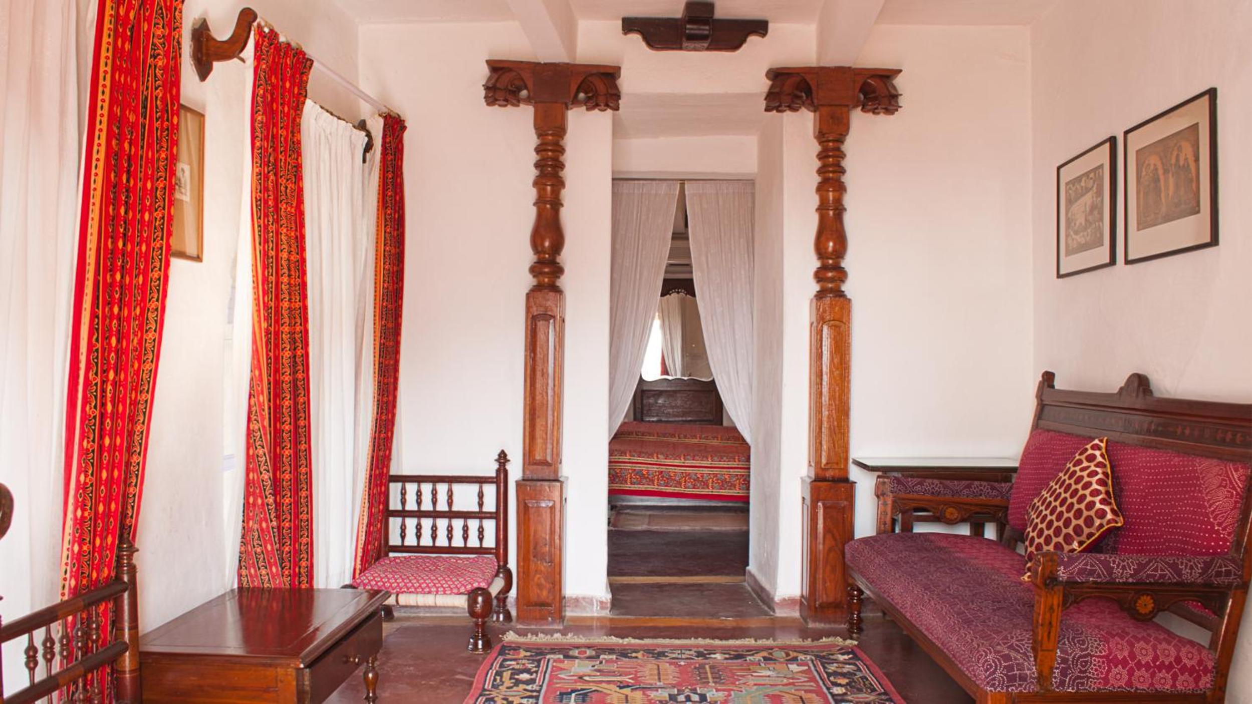 Heritage Smart Room – Enjoy a 10% discount on spa, laundry, and vintage car services, alongside complimentary evening tea, guided fort tours, and morning yoga (7:00 AM – 8:00 AM) Heritage Smart Room – Enjoy a 10% discount on spa, laundry, and vintage car services, alongside complimentary evening tea, guided fort tours, and morning yoga (7:00 AM – 8:00 AM)